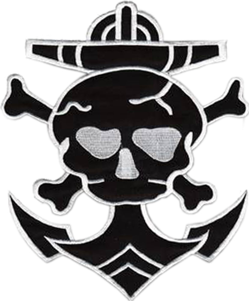 Anker_mit_SKULL_Aufnaeher_weisshb8HnkdODsynk