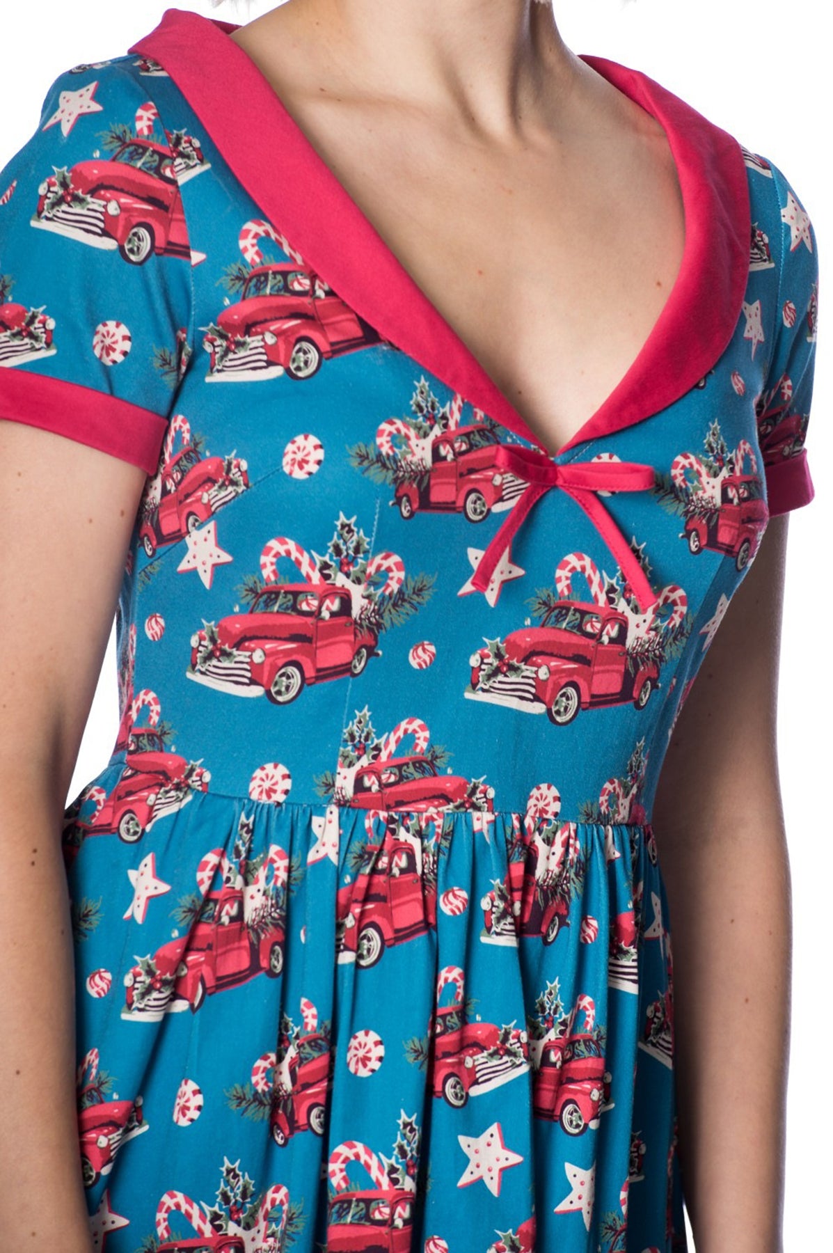 Banned_CHRISTMAS_DRIVE_PICK_UP_Bow_V-NECK_Traeger_SWING_DRESS_Kleid_killer_kirsche_5