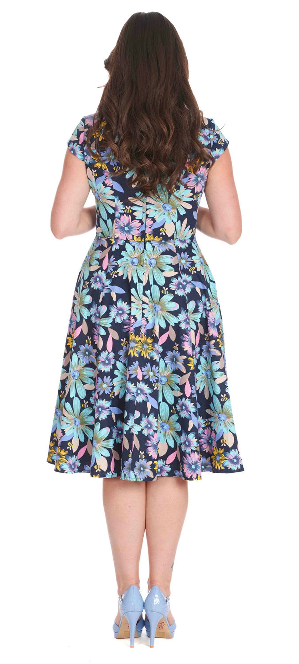 Banned_SUMMER_BEE_Floral_Blueten_Vintage_Cut-Out_Kurzarm_SWING_DRESS_Kleid_-_Navy-3X5u9XWzFB3wU6