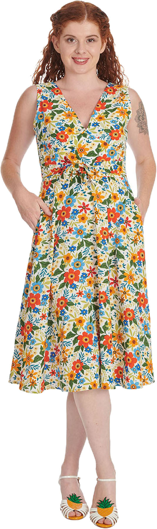 Banned_WILD_GARDEN_Retro_Floral_BLUMEN_Flowers_V-Neck_Traeger_SWING_DRESS_Kleid_Killer_Kirsche-1Gc6Isl6LiqBvH