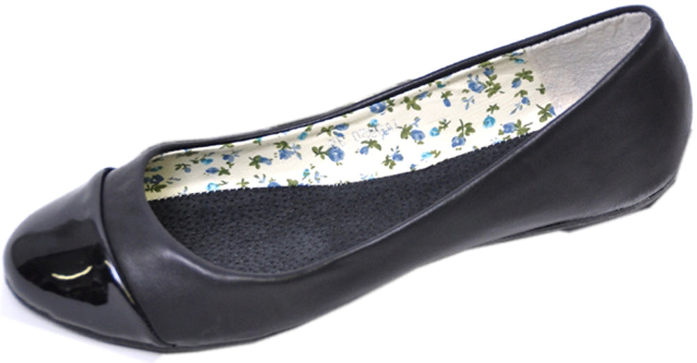 Black_Basic_BALLERINAS_mit_Lackspitze_-_SchwarzZx6PJ2khHJILn