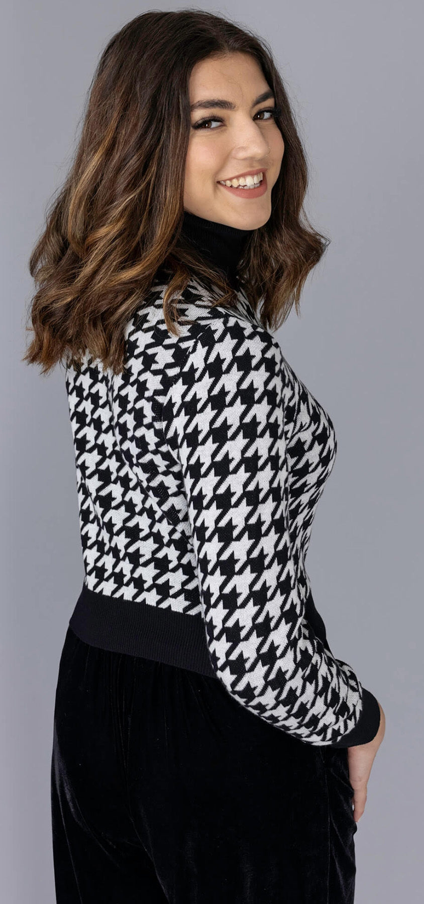 Bright_and_Beautiful_DYLAN_DOGTOOTH_Rollkragen_JUMPER_Pullover_killer_kirsche_7_-5RusV6kYALJhcQ