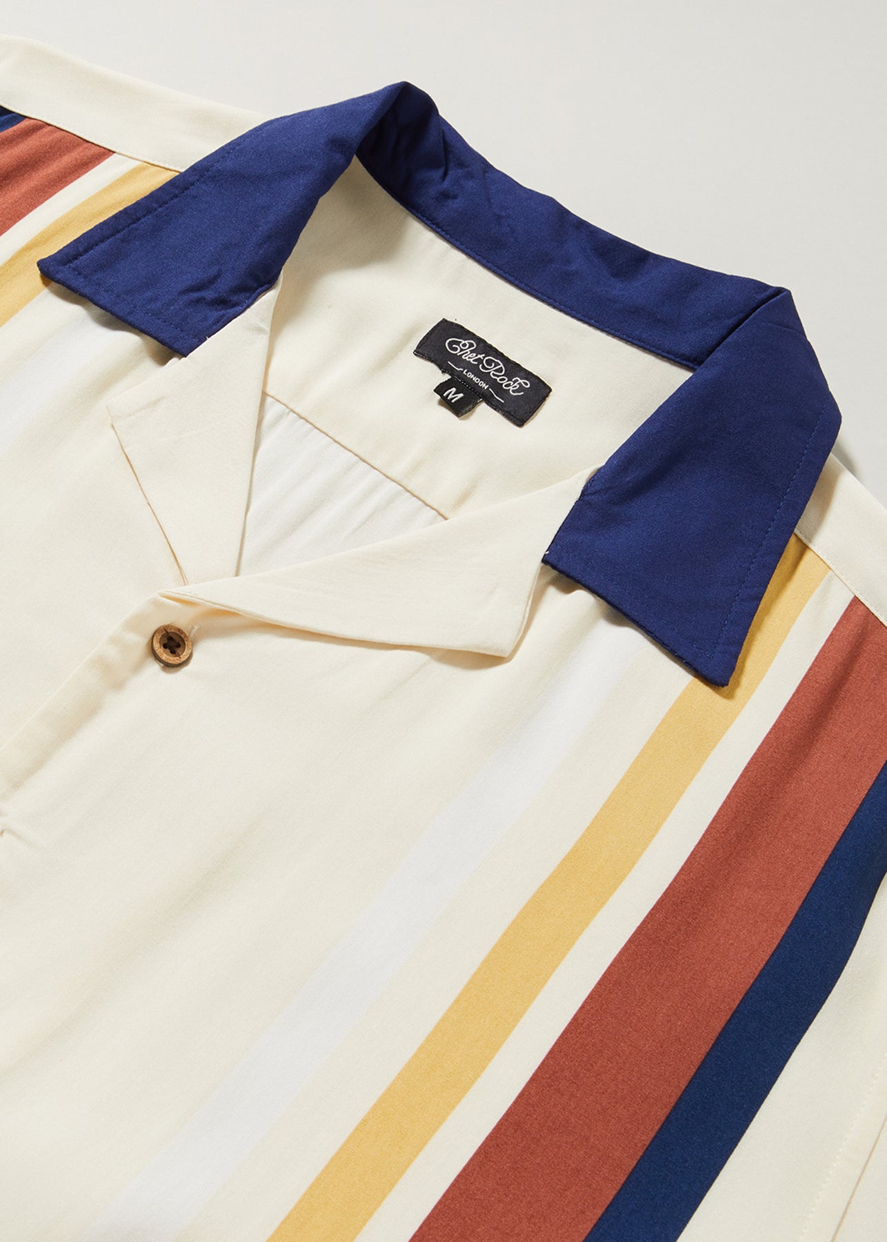 Chet_Rock_CONSUL_Retro_CONTRAST_PANEL_Kurzarm_BOWLING_SHIRT_Hemd_killer_kirsche_3MaHVQ8PtCG2II