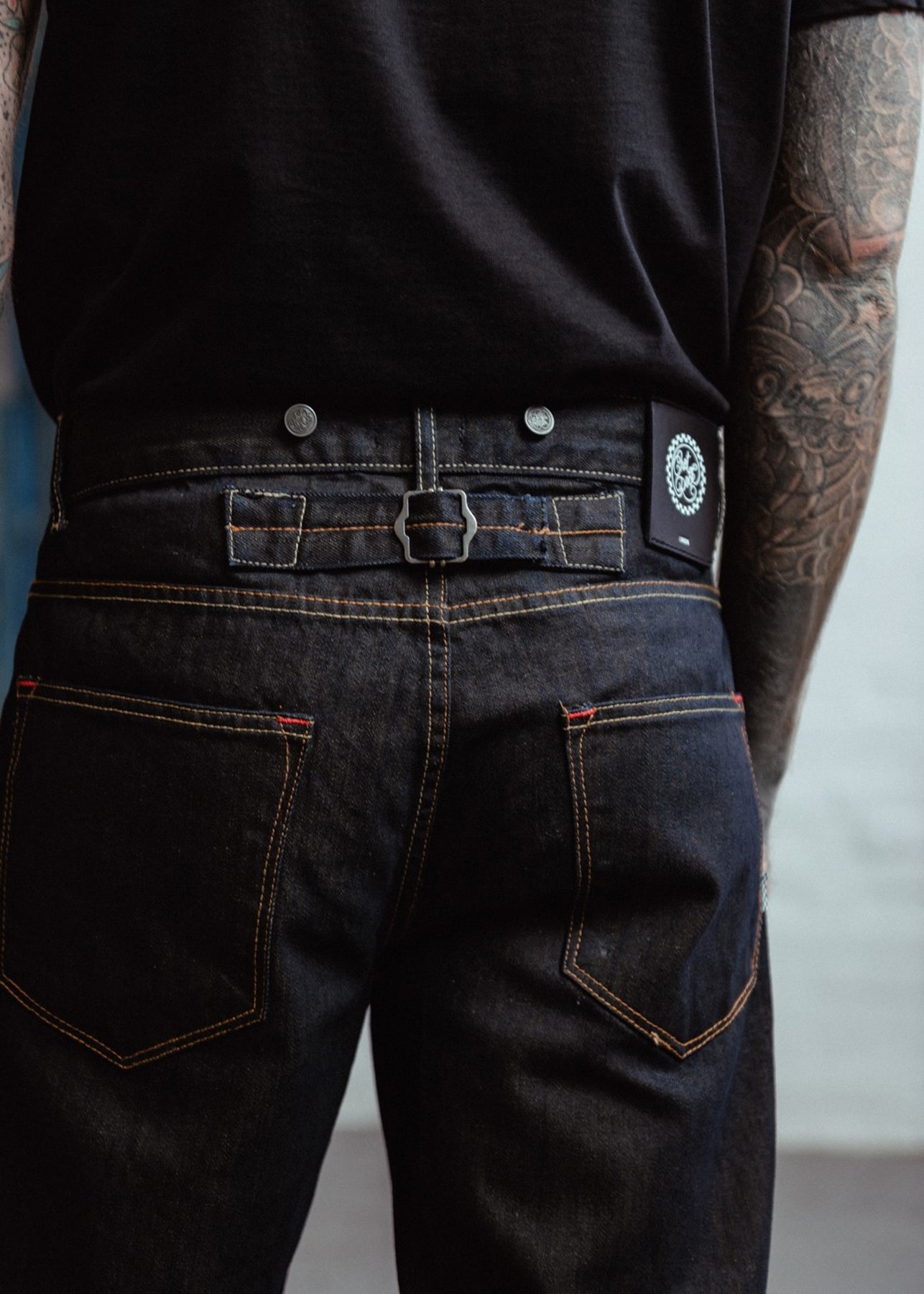 Chet_Rock_LARRY_Retro_Denim_5-Pocket_Oldschool_LOOSE_JEANS_Blau_killer_kirsche_4s74vev7oNn5QH