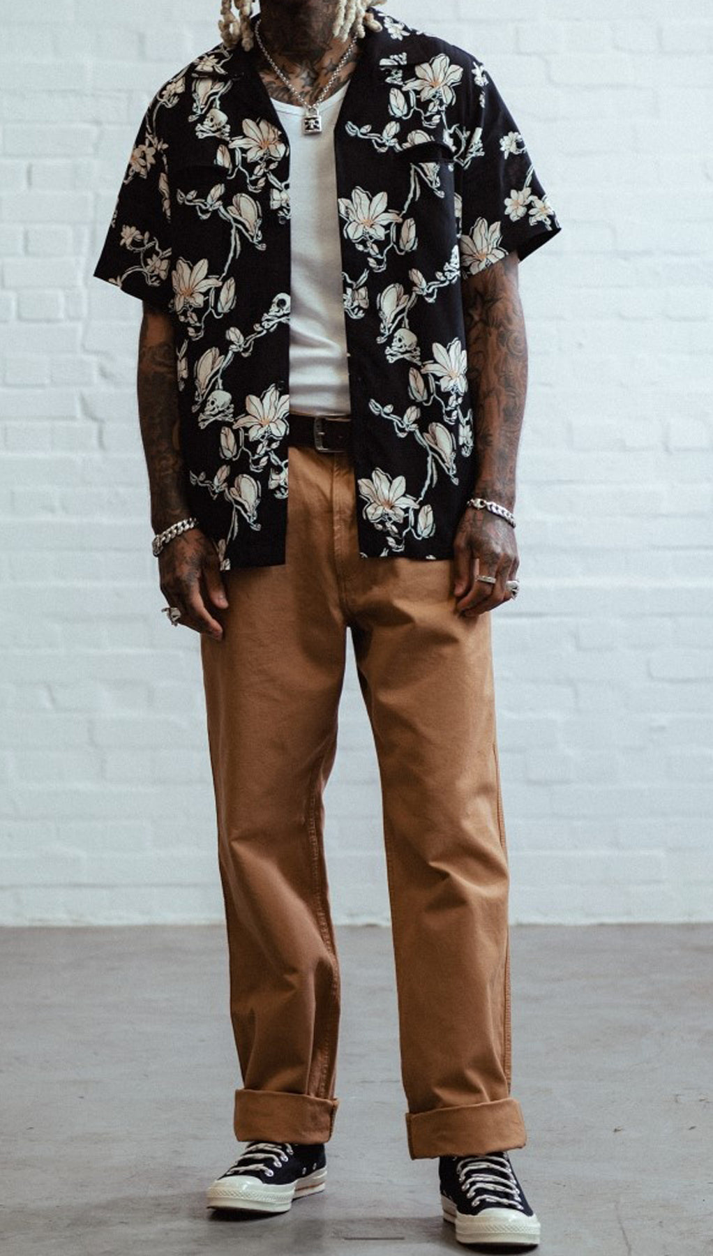 Chet_Rock_SKULLS_AND_FLOWERS_Retro_TOTENKOPF_Blumen_Kurzarm_HEMD_Shirt_killer_kirsche_1