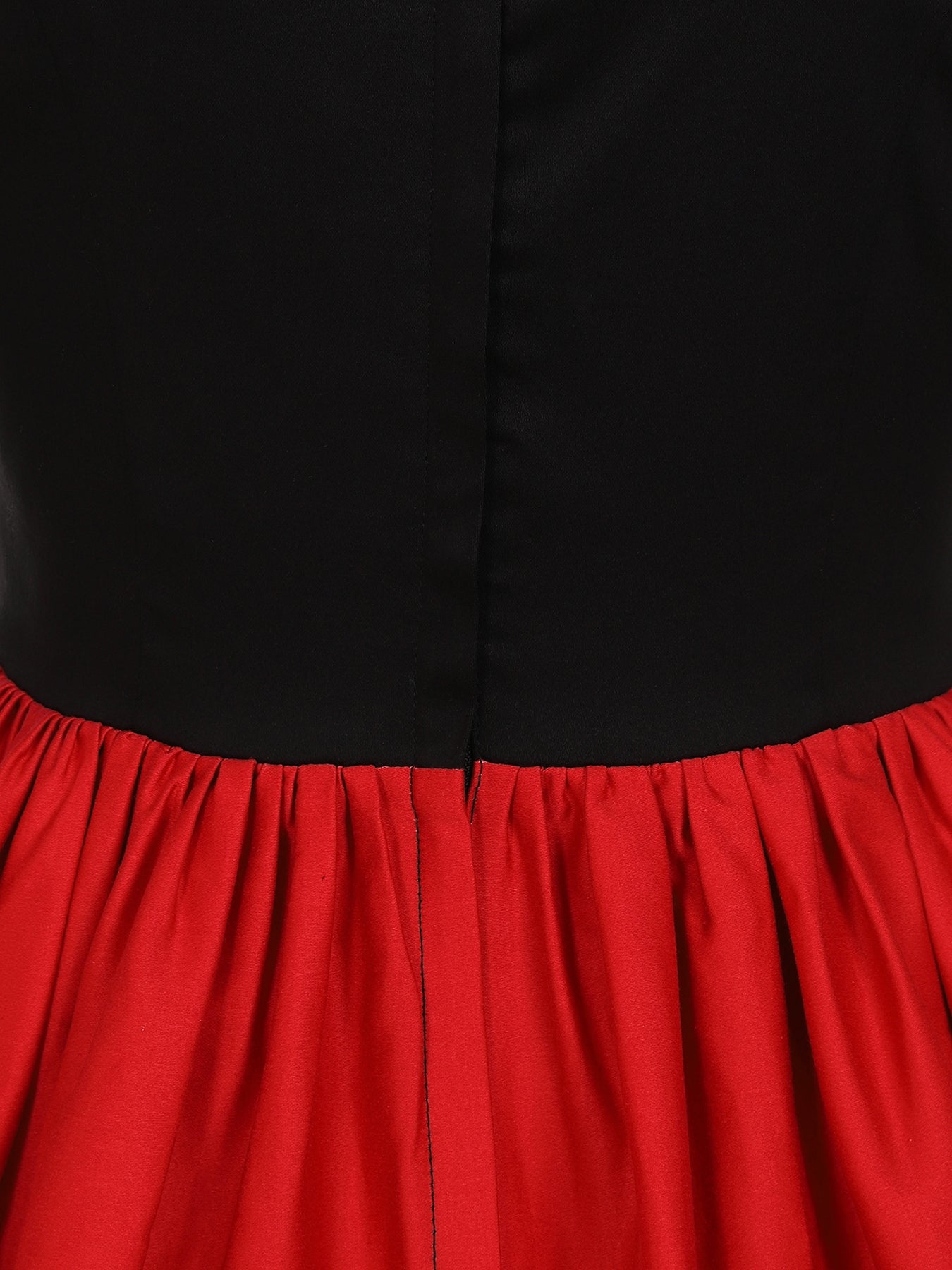 Collectif_AMBER-LEA_Spooky_HAUNTED_HOUSE_Retro_Halbarm_SWING_DRESS_Kleid_killer_kirsche_6CRKQKvGqGdMLb