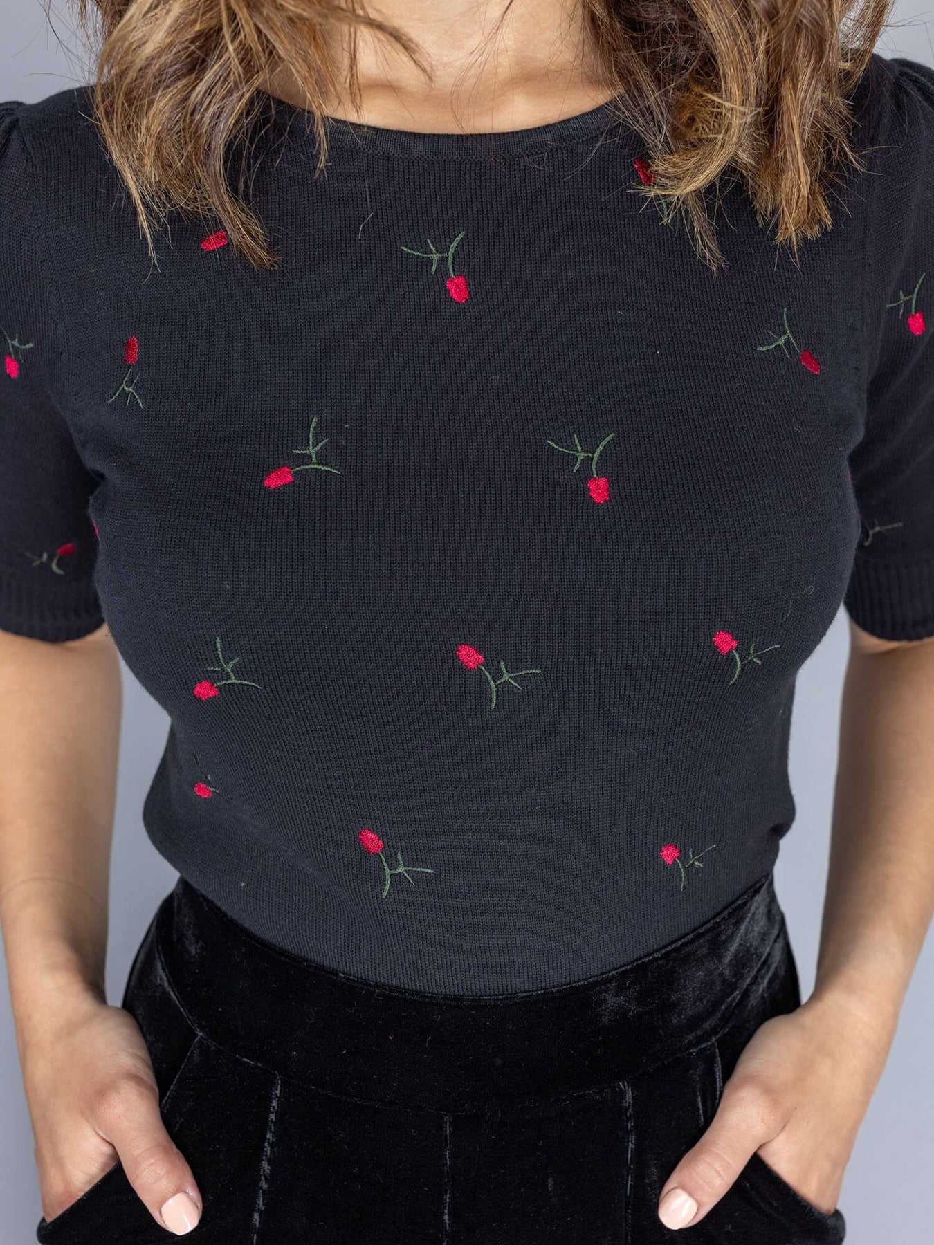 Collectif_CHRISSIE_Vintage_FLORAL_EMBROIDERY_Halbarm_KNITTED_TOP_Pullover_killer_kirsche_3