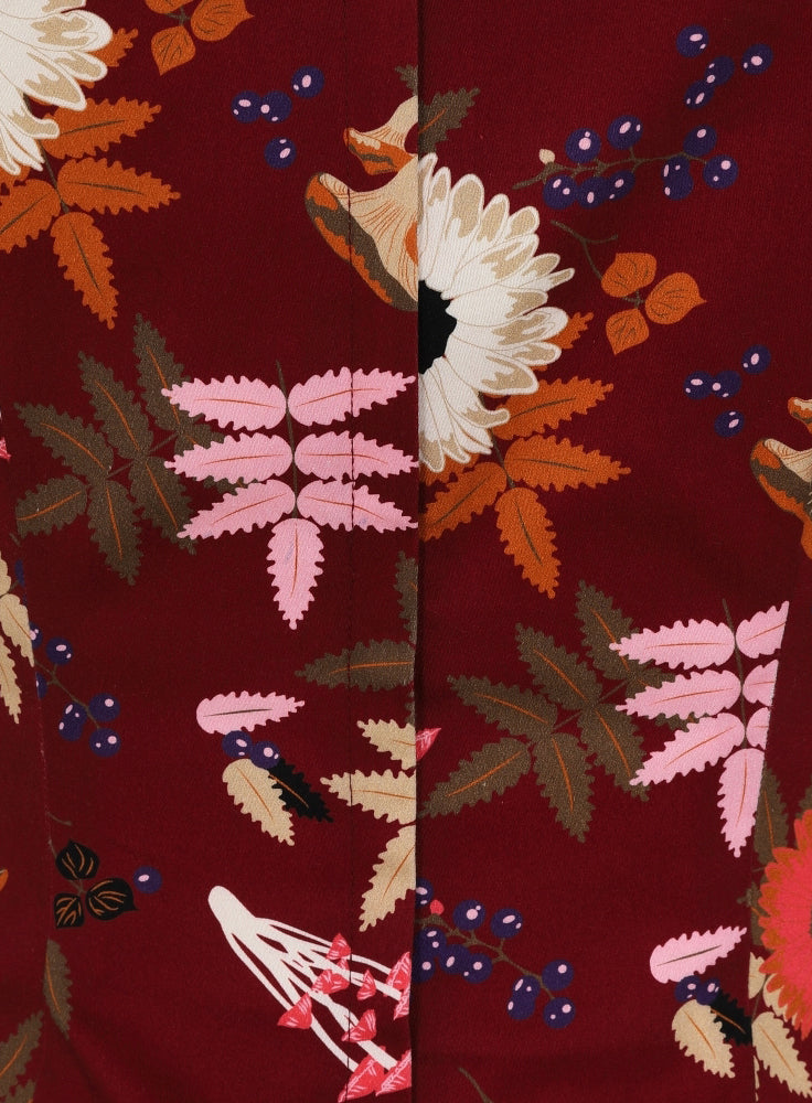 Collectif_DOLORES_FOREST_FLOOR_Blumen_Pilze_Beeren_HALBARM_Sweetheart_SHIRT_killer_kirsche_4