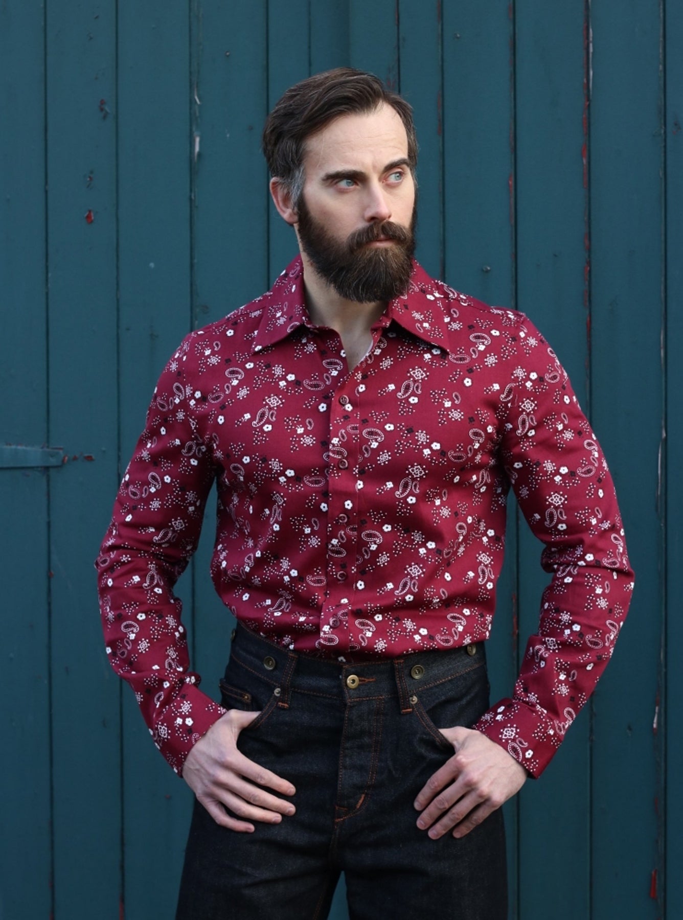 Collectif_JAMIE_BANDANA_Vintage_PAISLEY_Rundhals_Langarm_50s_HEMD_Shirt_killer_kirsche_2