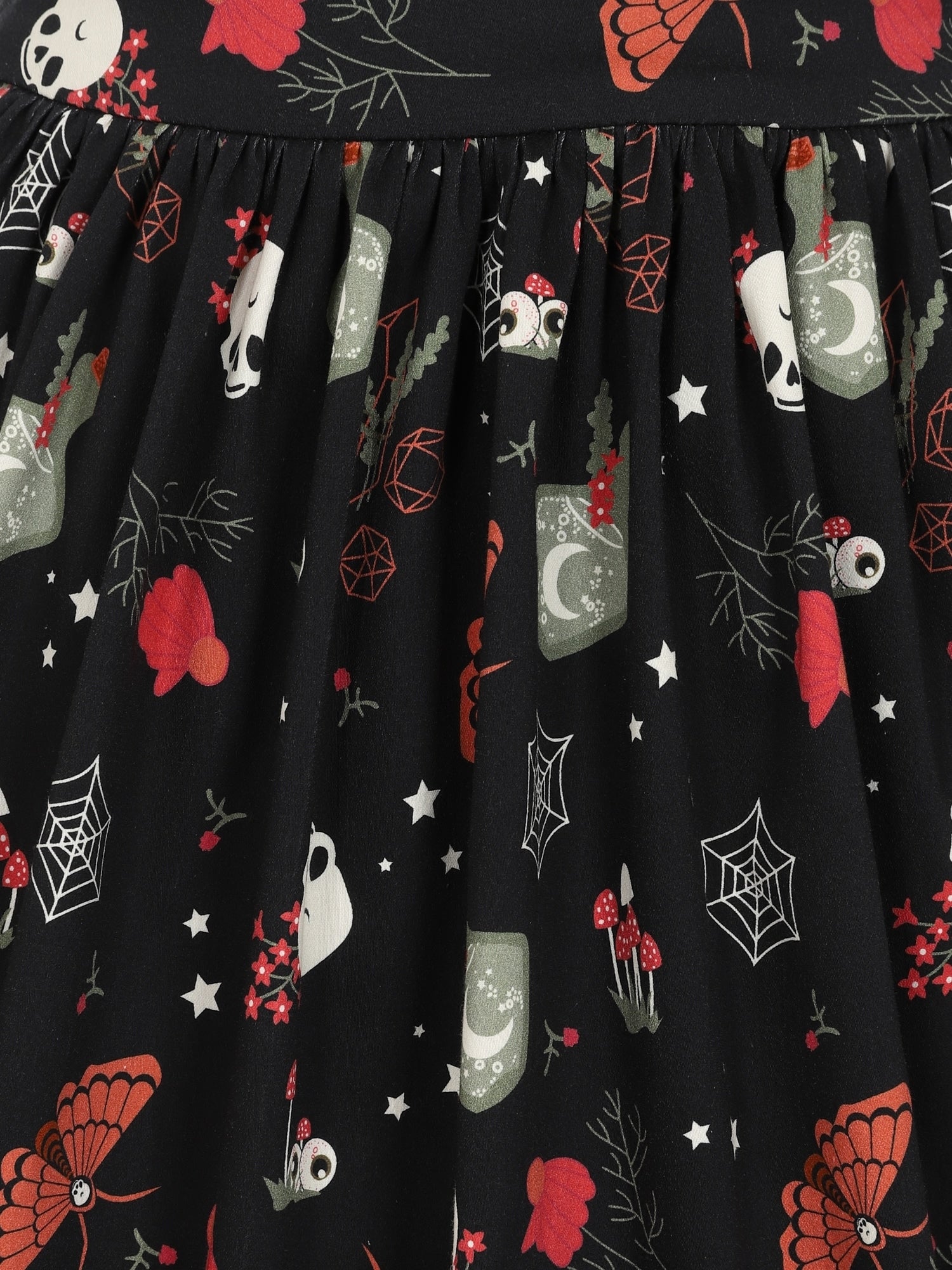 Collectif_JASMINE_WITCHES_GARDEN_Halloween_SKULLS_50s_SWING_SKIRT_Rock_killer_kirsche_4