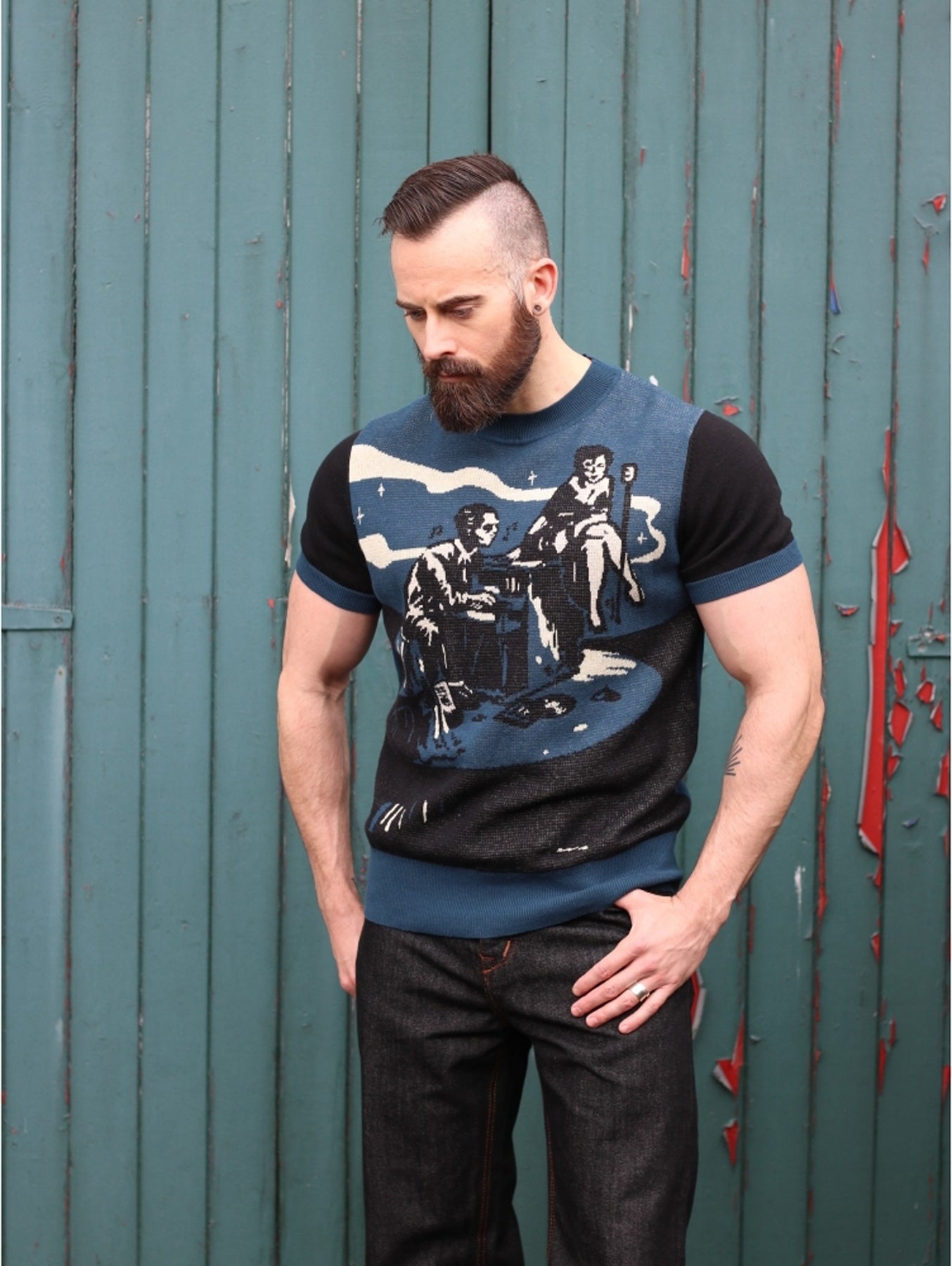 Collectif_SCOTT_BLUES_NIGHT_Vintage_KNITTED_Rundhals_MOTIV_50s_Kurzarm_SHIRT_killer_kirsche_7