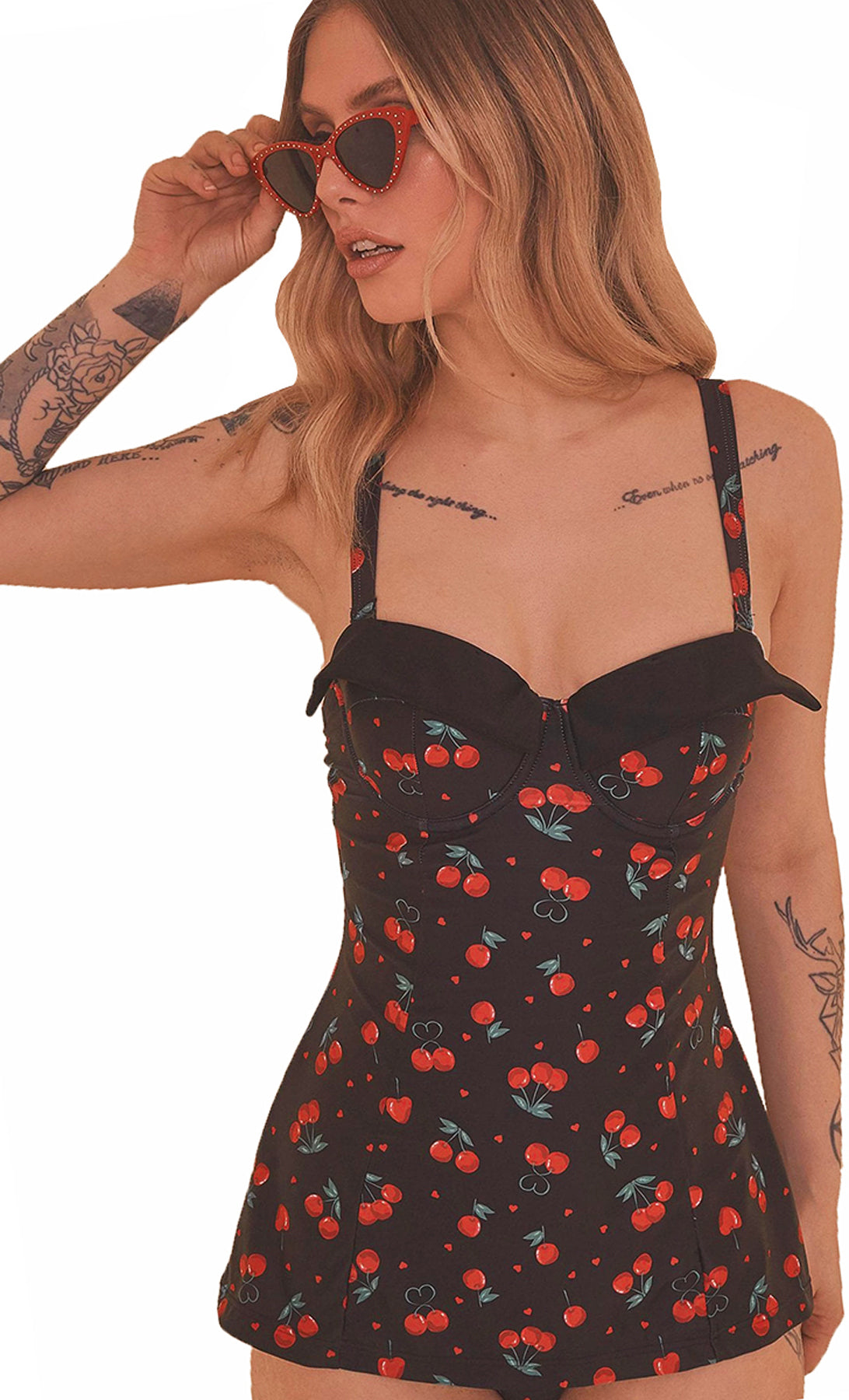 Collectif_x_Playful_Promises_CHERRY_LOVE_Kirschen_Skirted_SWIMSUIT_Badeanzug_killer_kirscheUCBOrv5nkC93t