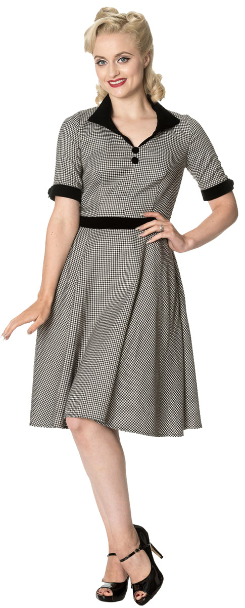 Dancing_Days_SWEPT_OFF_HER_FEET_Dogtooth_Swing_Dress_KLEID-2