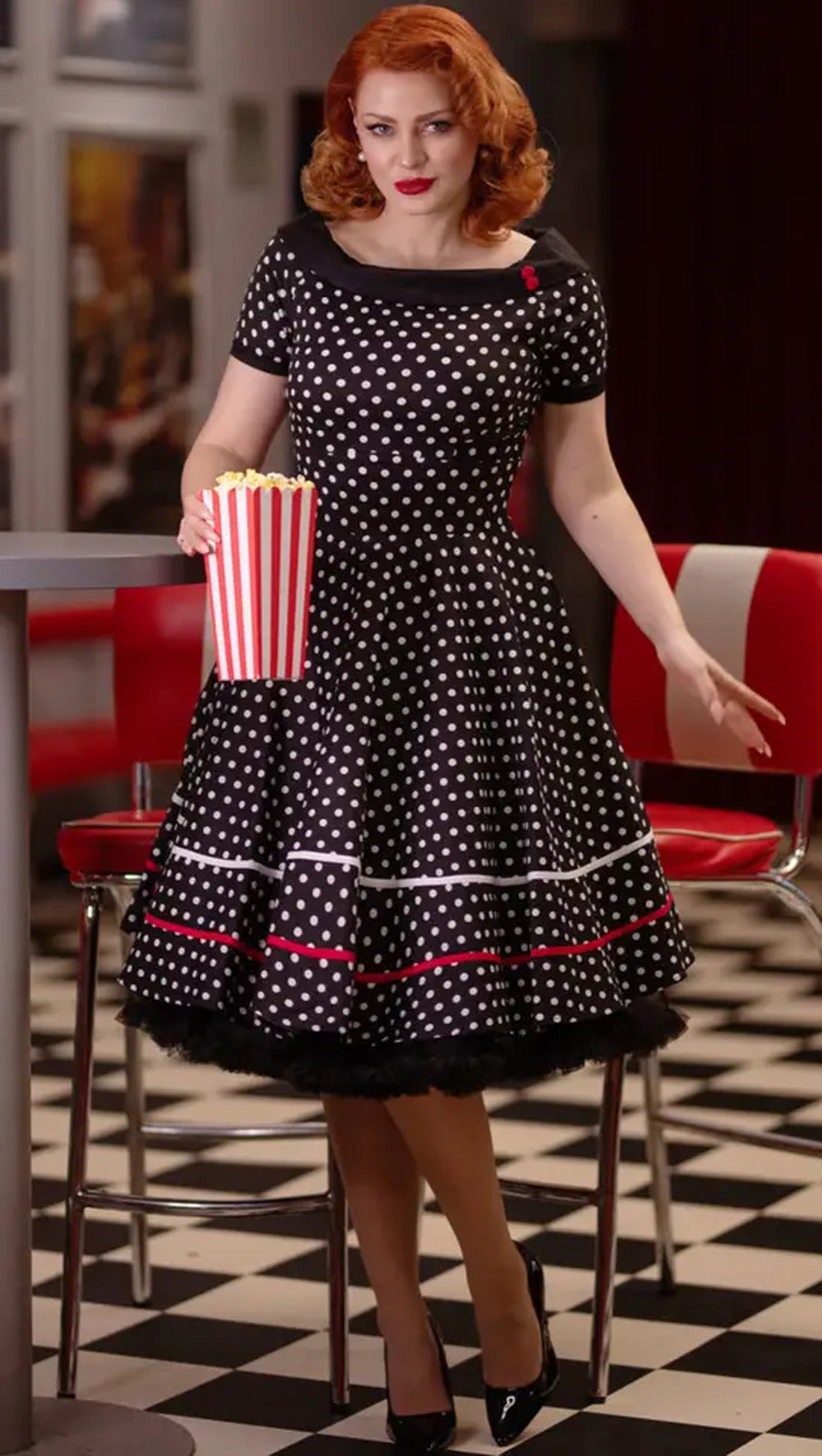 Dolly_Dotty_DARLENE_ROCKABILLY_Punkte_POLKA_DOT_Retro_KLEID_Swing_Dress_-_Schwarz-1