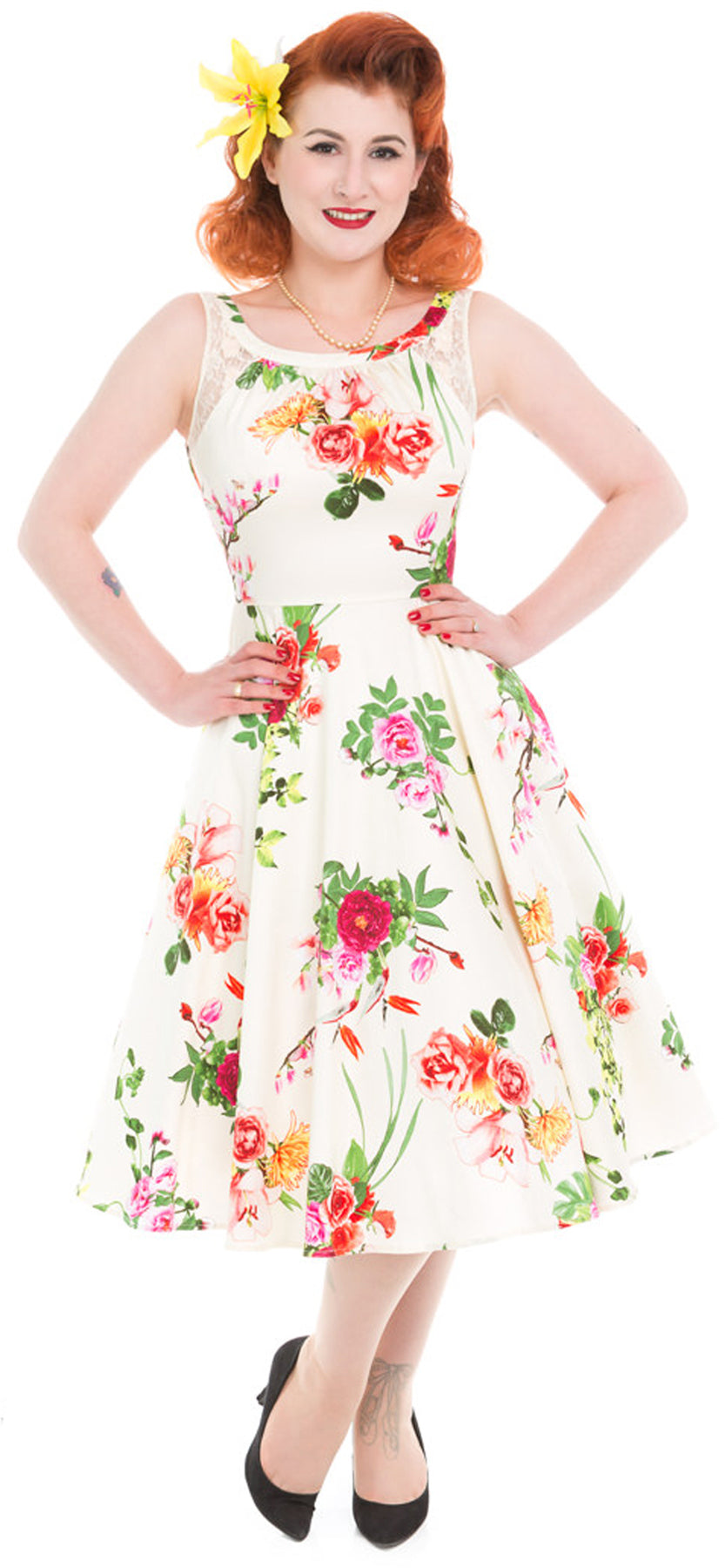 Hearts_Roses_FLAVIA_Vintage_Floral_Lily_with_Roses_Swing_Dress_50s_KLEID_killer_kirscheURrSuVz8Ng84Q