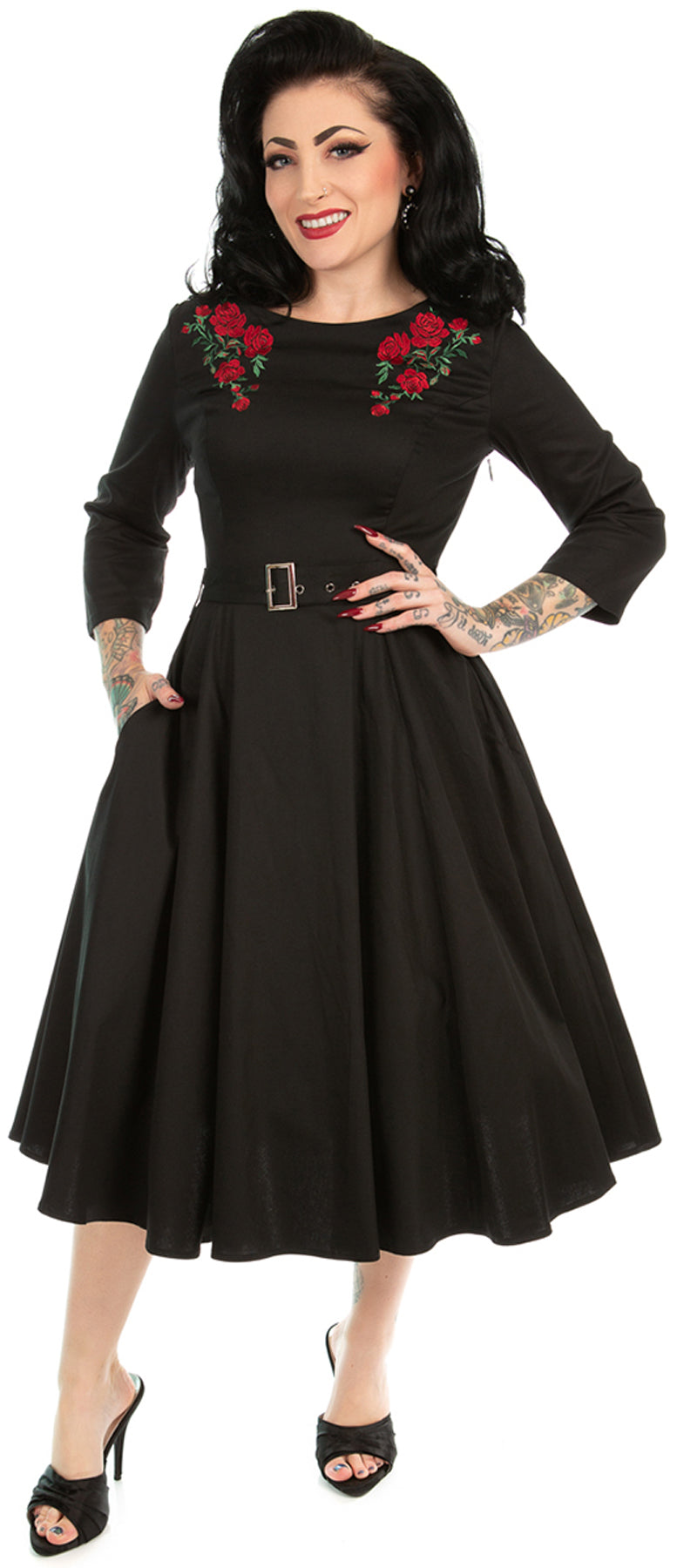 Hearts_Roses_MON_AMOUR_Embroidery_ROSEN_Stickerei_SWING_DRESS_Kleid_kiler_kirsche