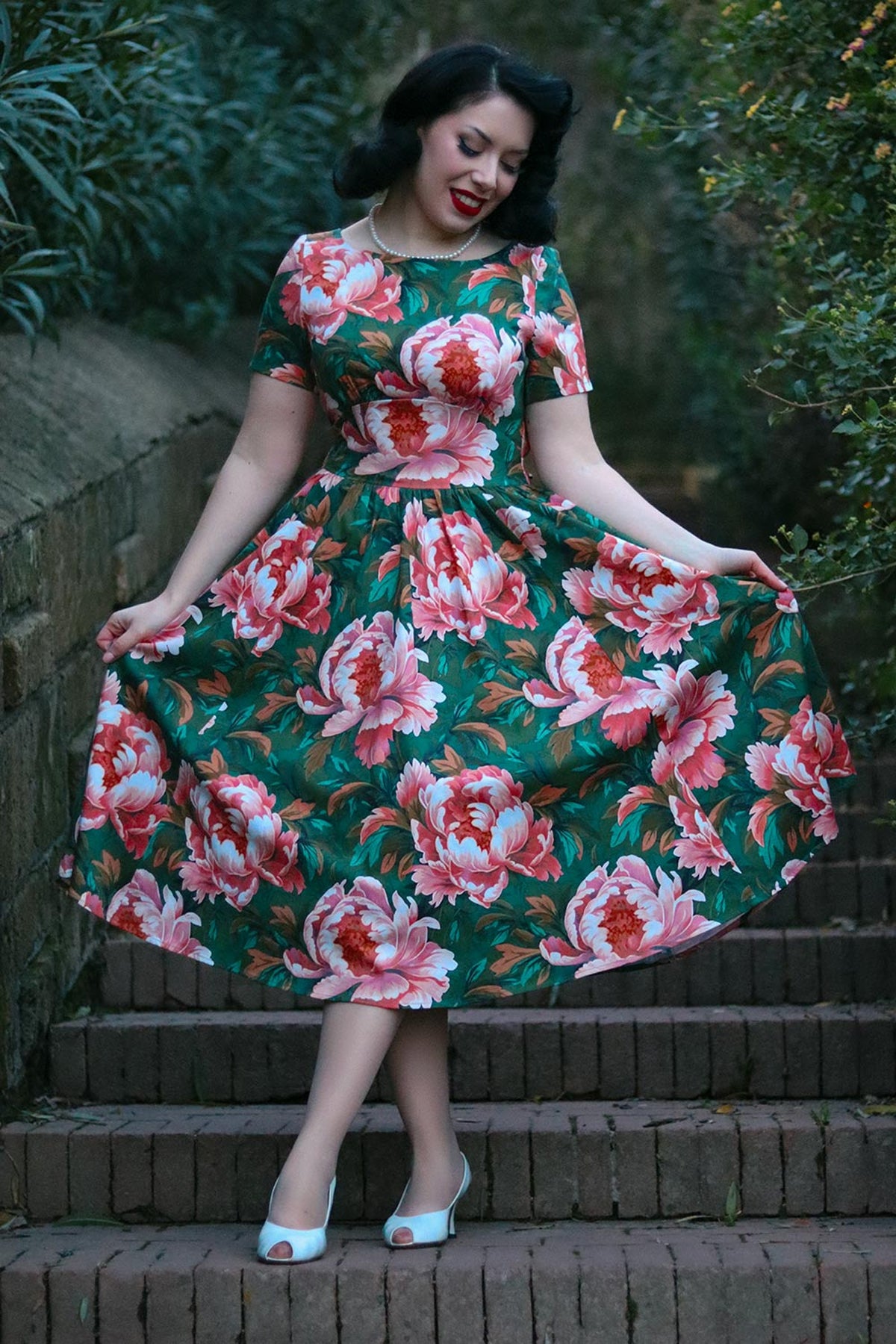Hearts__Roses_NORAH_PEACHY_Floral_Blueten_Vintage_50s_Swing_Dress_KLEID_-_Gruen-2