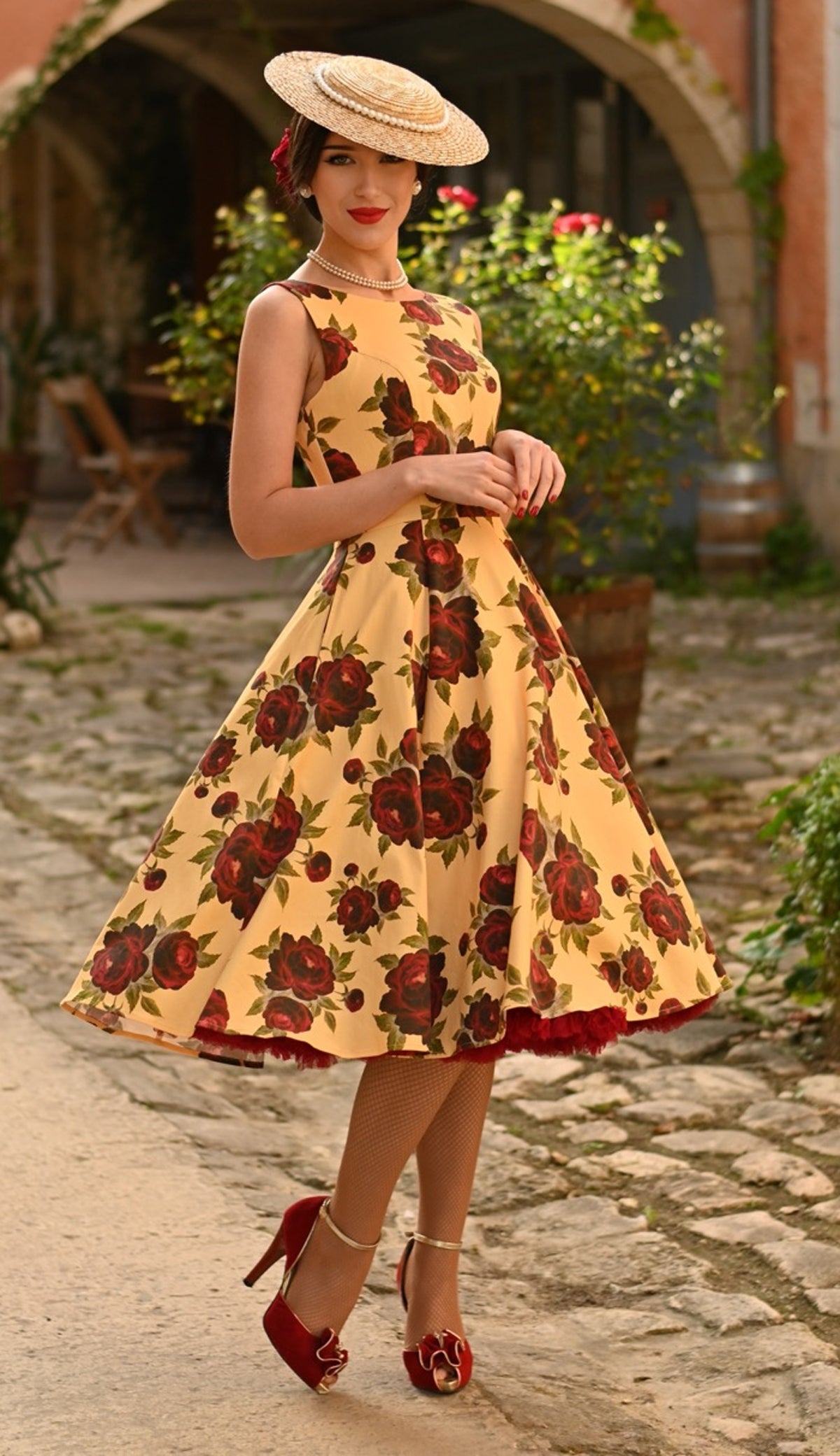 Hearts__Roses_ORLA_FLORAL_Vintage_Rosen_50s_Retro_Boat_Neck_Swing_Dress_KLEID-23GWO6uvDULqZV