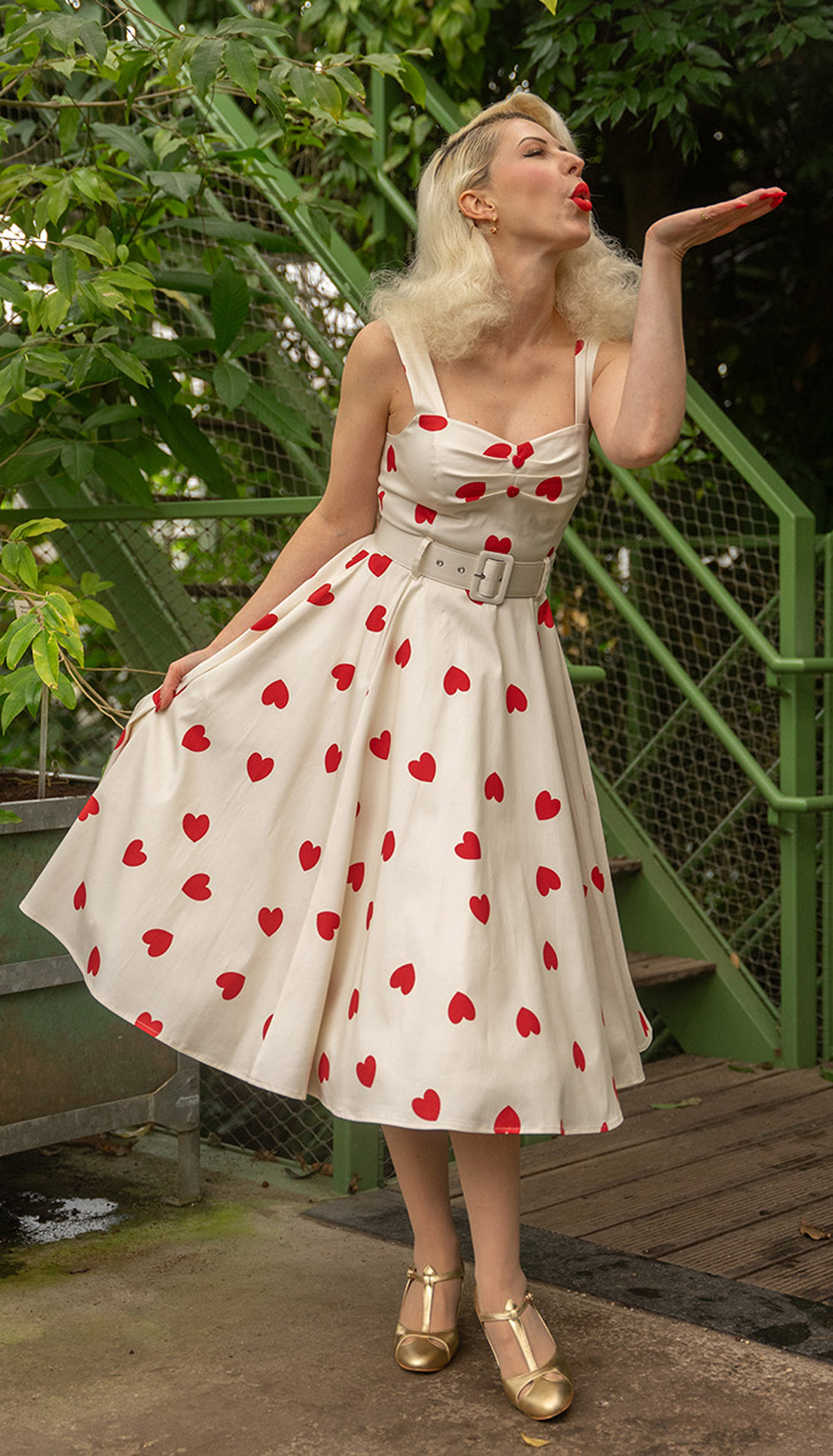 Hearts__Roses_SWEETHEART_RED_LOVE_Vintage_Herzen_50s_Retro_Heart_Swing_Dress_KLEID_-_Cremefarben-5B4CK8GoFfBcBw