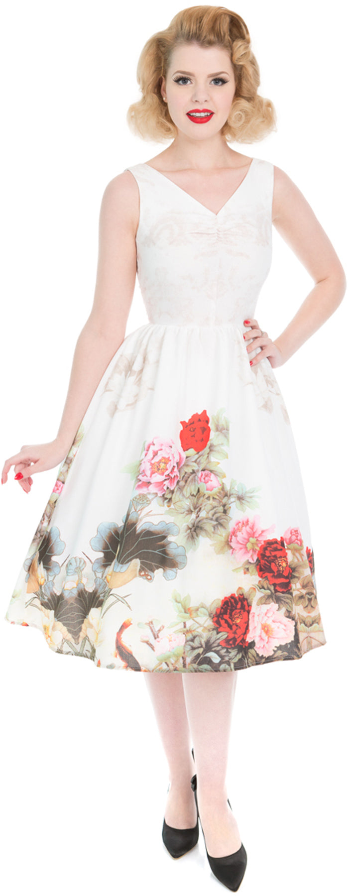 Hearts_and_Roses_SUMMER_LOVE_Vintage_Floral_V-Neck_Flattering_Swing_Dress_KLEID_killer_kirsche8dA3G7bJ2IpDm
