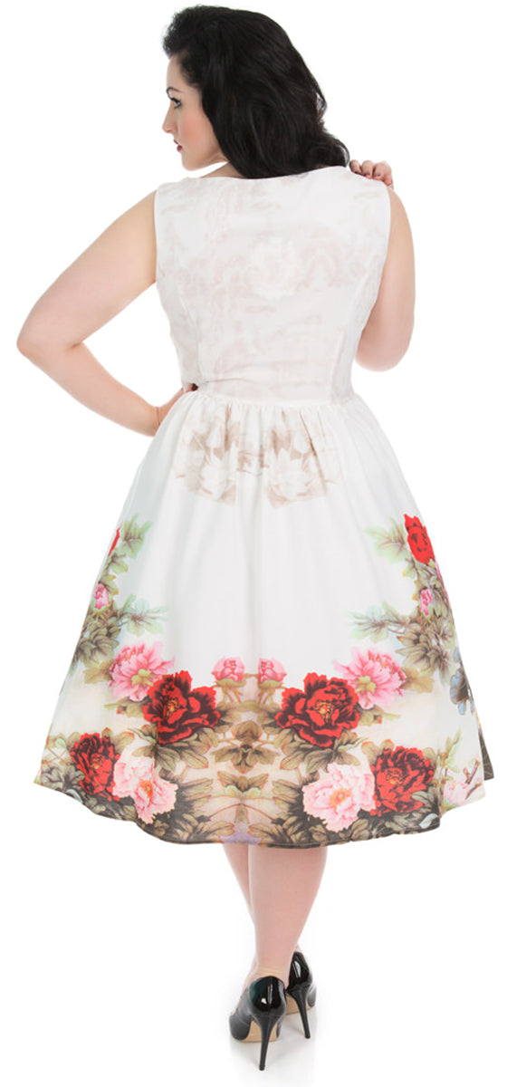 Hearts_and_Roses_SUMMER_LOVE_Vintage_Floral_V-Neck_Swing_Dress_KLEID_Plus_Size-2