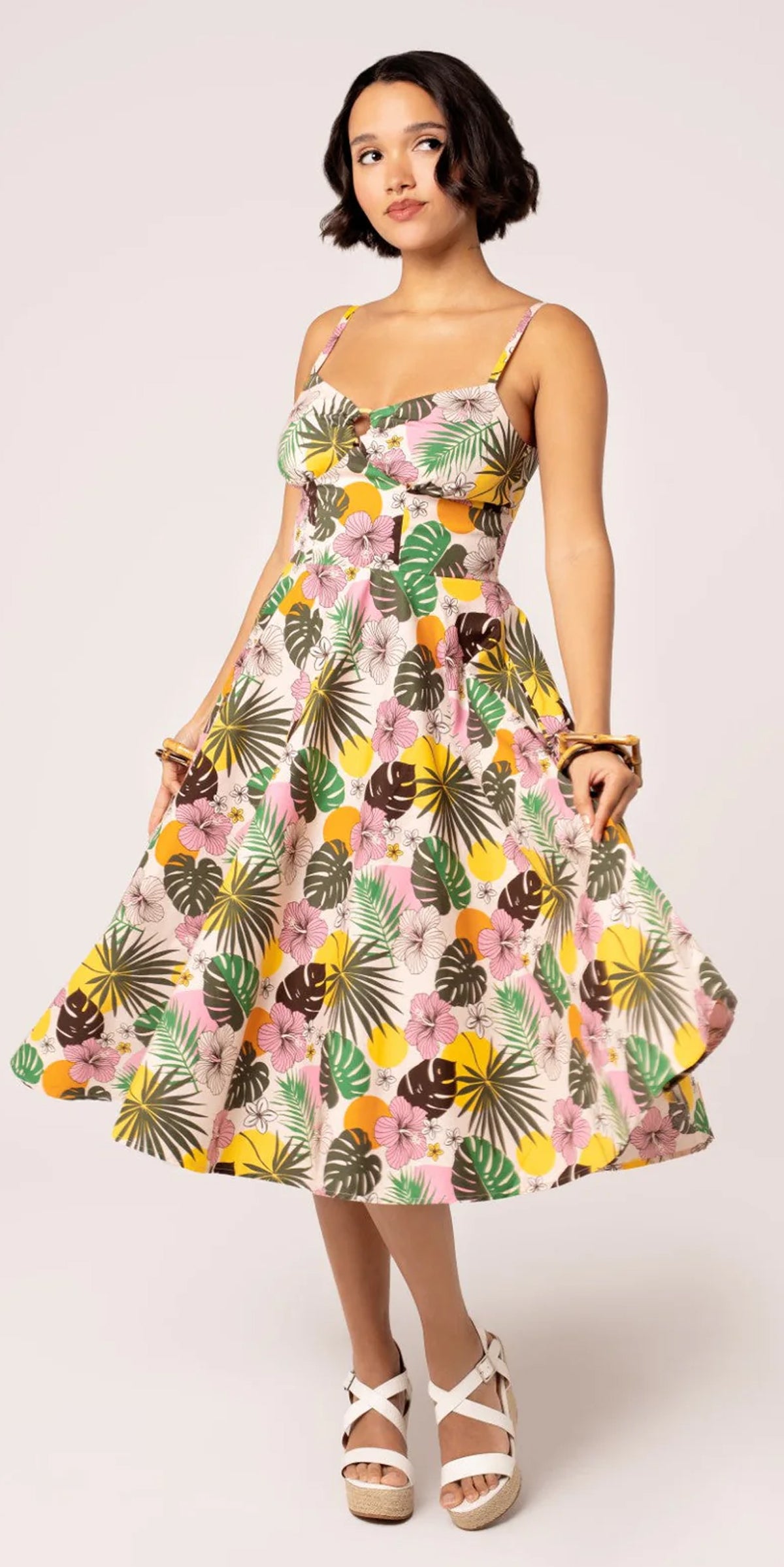 Hell_Bunny_BENITA_PALM_Vintage_TROPICAL_Palmen_Hibiscus_Tiki_Traeger_50s_SWING_DRESS_Kleid-1