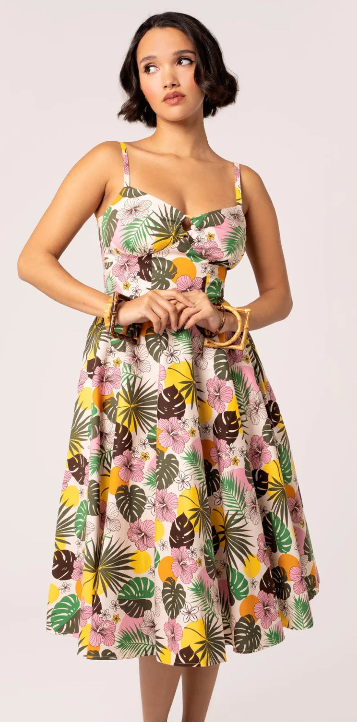 Hell_Bunny_BENITA_PALM_Vintage_TROPICAL_Palmen_Hibiscus_Tiki_Traeger_50s_SWING_DRESS_Kleid-3