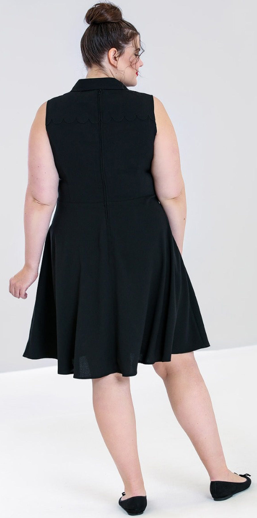 Hell_Bunny_CHERRY_BONBON_50s_Embroidery_V-Neck_SWING_KLEID_Dress_Plus_Size_killer_kirsche_4