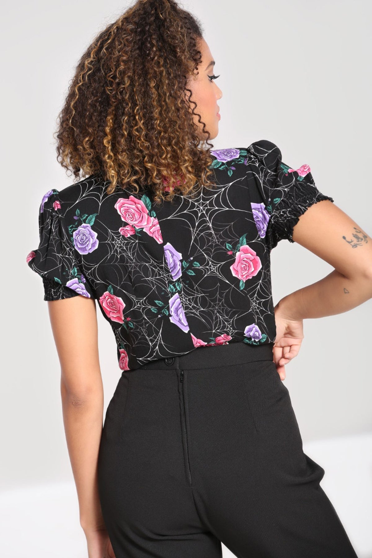 Hell_Bunny_CREEPY_ELOISE_Vintage_SPIDERWEB_Roses_Schluppen_Bluse_Shirt2d76MoaFyR2LjX