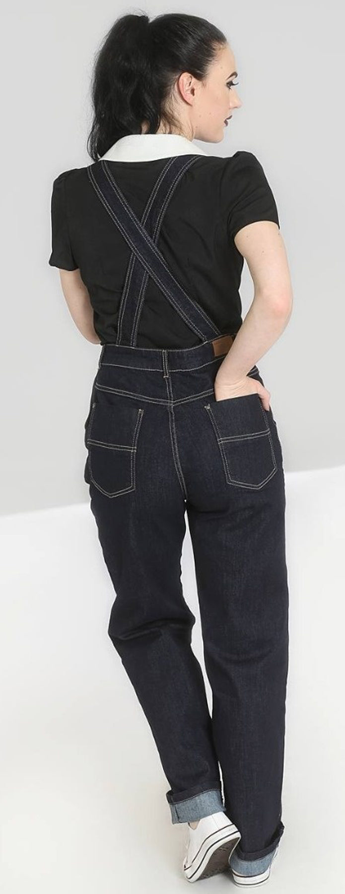 Hell_Bunny_ELLY_MAY_Denim_Vintage_50s_DUNGAREES_Jeans_LATZHOSE_blau_killer_kirsche_3