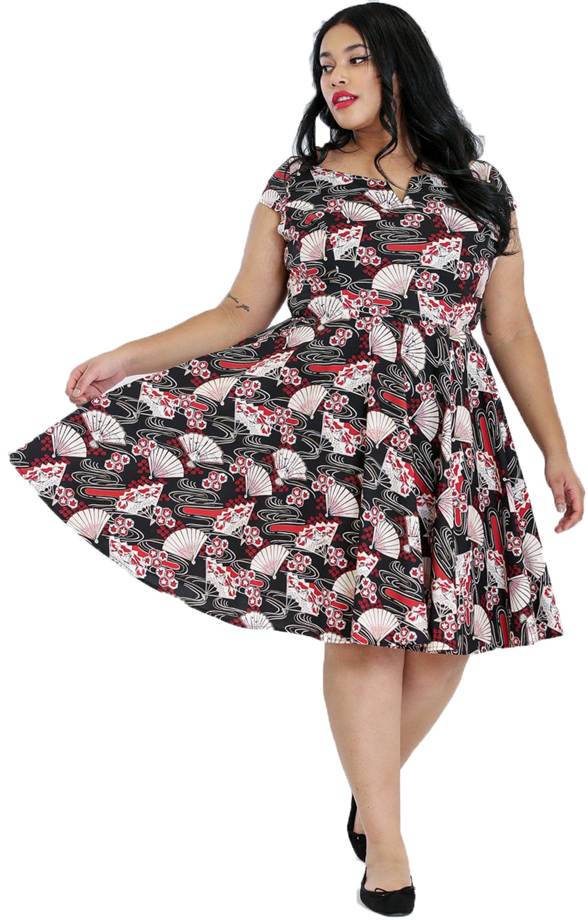 Hell_Bunny_LANAH_50s_ORIENTAL_FANS_Faecher_Kurzarm_SWING_DRESS_Kleid_Plus_Size_Killer_Kirsche-1