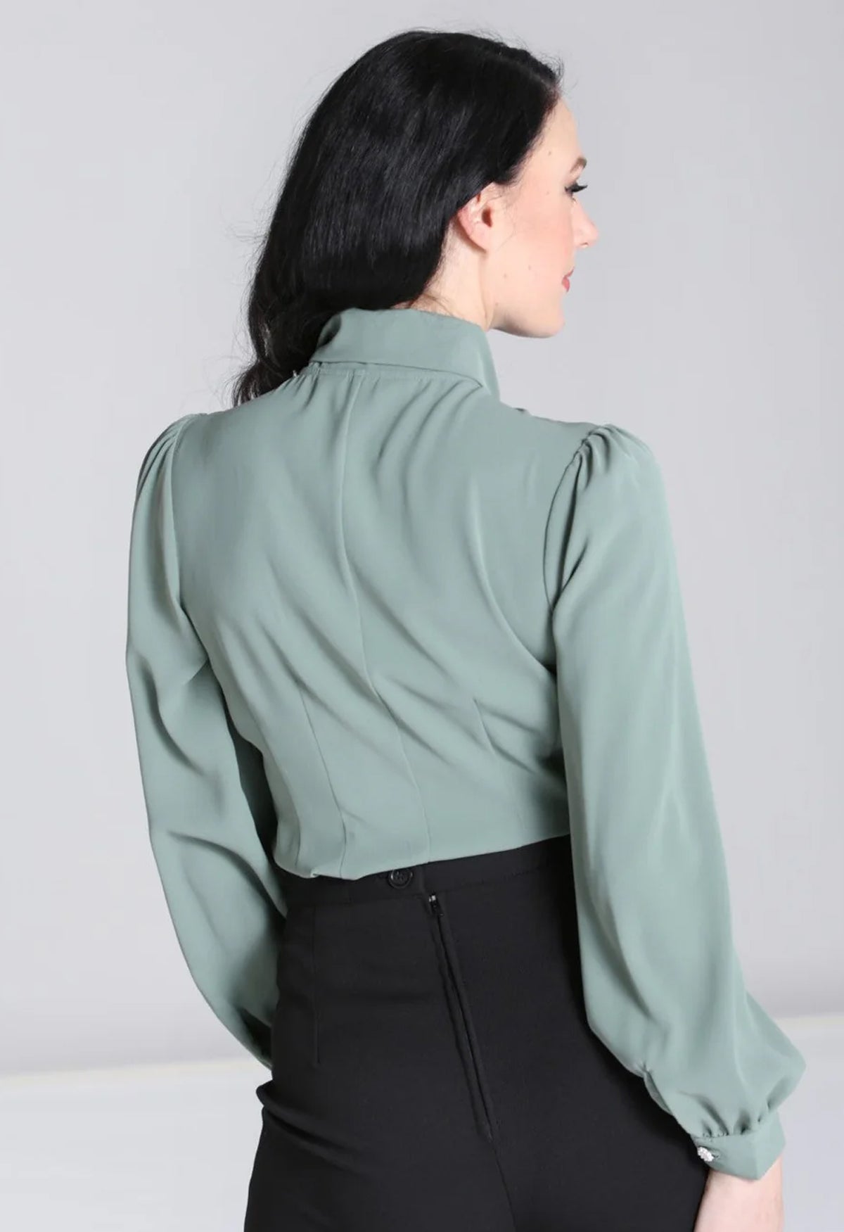 Hell_Bunny_MIA_VINTAGE_Retro_Langarm_Puff_Sleeve_Classic_Oberteil__Schluppenbluse_-_Salbeigruen-5