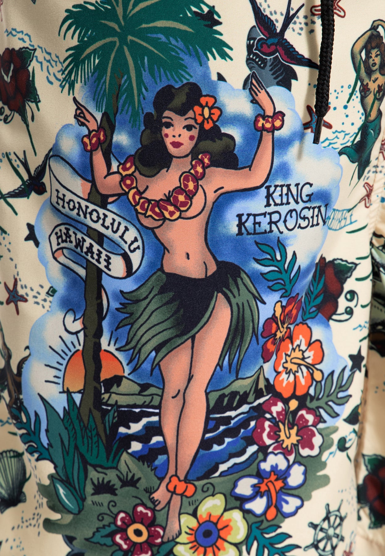 King_Kerosin_HONOLULU_HAWAII_Tropical_TATTOO_BATH_SHORTS_Kurze_Badehose_killer_kirsche_5XF4o3UtXZoa8B