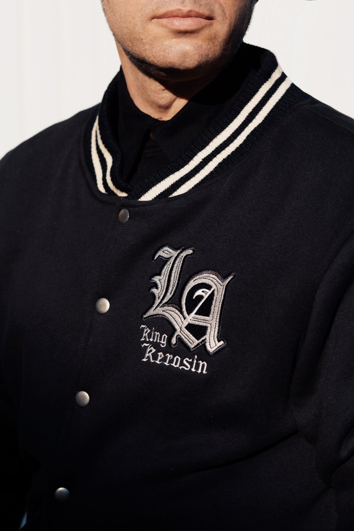 King_Kerosin_LA_KING_Embroidery_STICK_Oldschool_CLICKER_JACKET_killer_kirsche_4msLkp1BVCrqyN