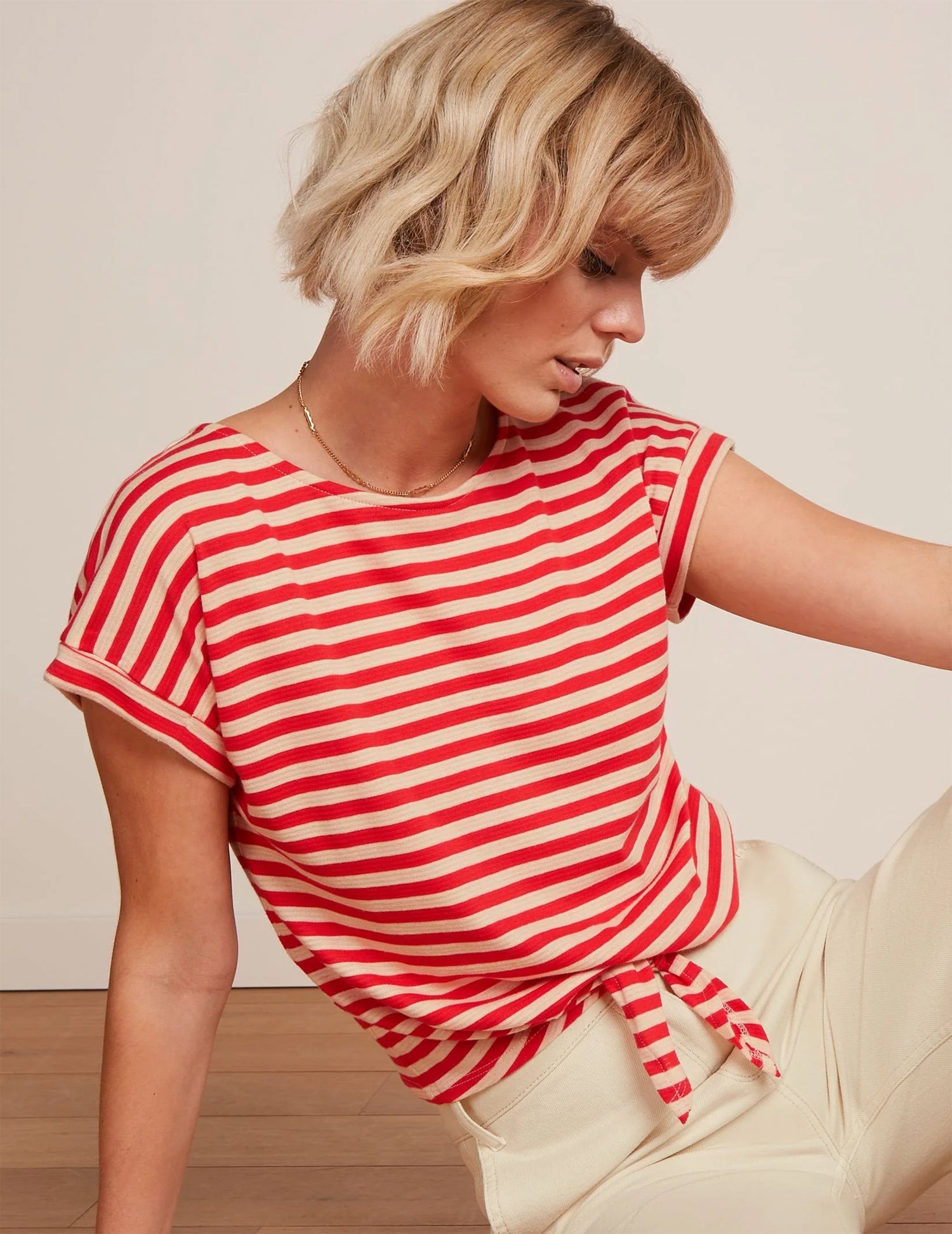 King_Louie_ARIA_KNOT_CHOPITO_Retro_Sailor_Streifen_Kurzarm_Knotenshirt_Oberteil_-_Fire_Red-2SHcnWDdBrkEvs