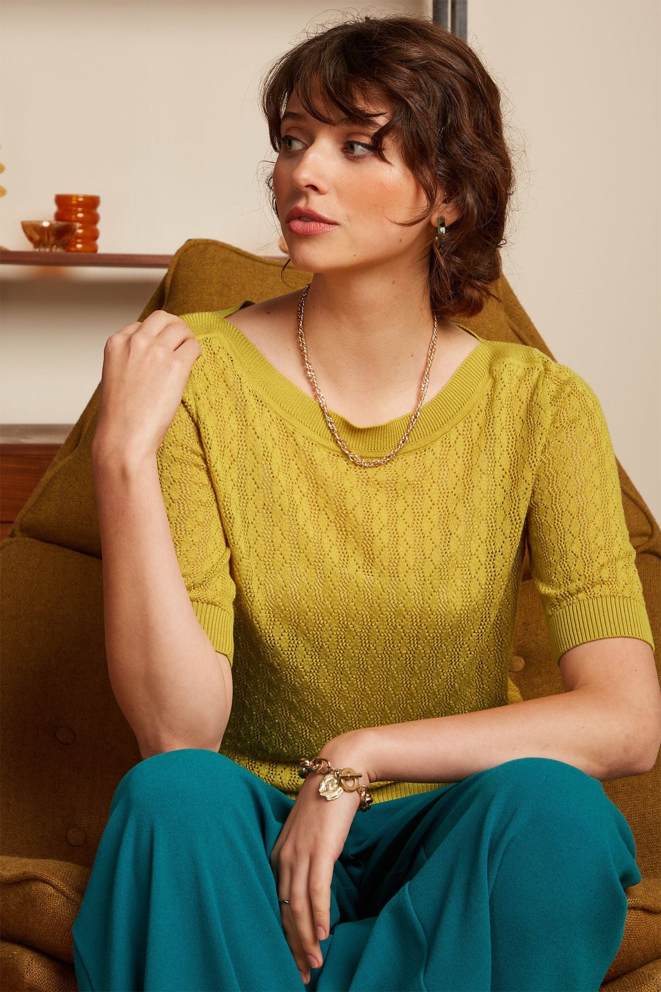 King_Louie_AUDREY_LOOP_AJOUR_Lochmuster_Vintage_Strickpullover_Retro_Jumper_Sweater_-_Senfgelb-1