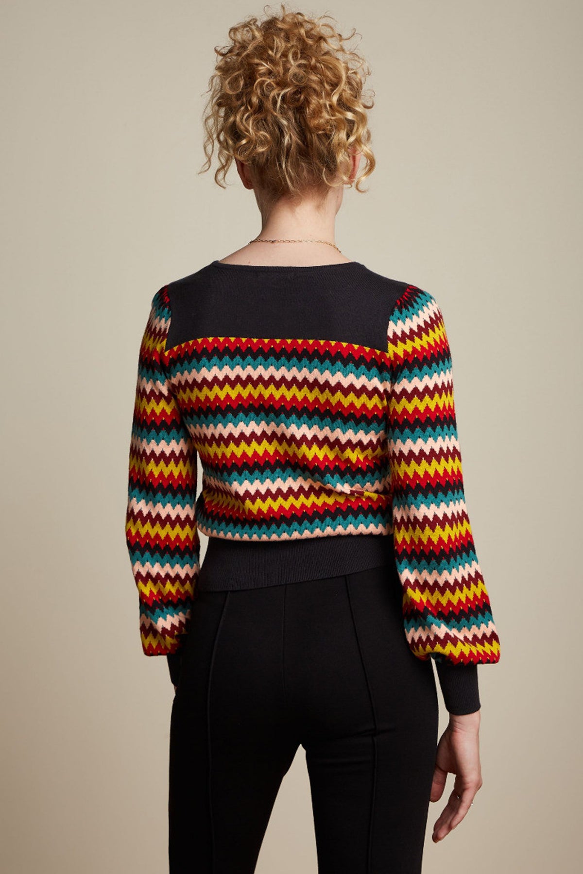 King_Louie_BELLA_KNIT_VENETO_Vintage_ZICK-ZACK_Lochmuster_Langarm_PULLOVER_Oberteil_killer_kirsche_2