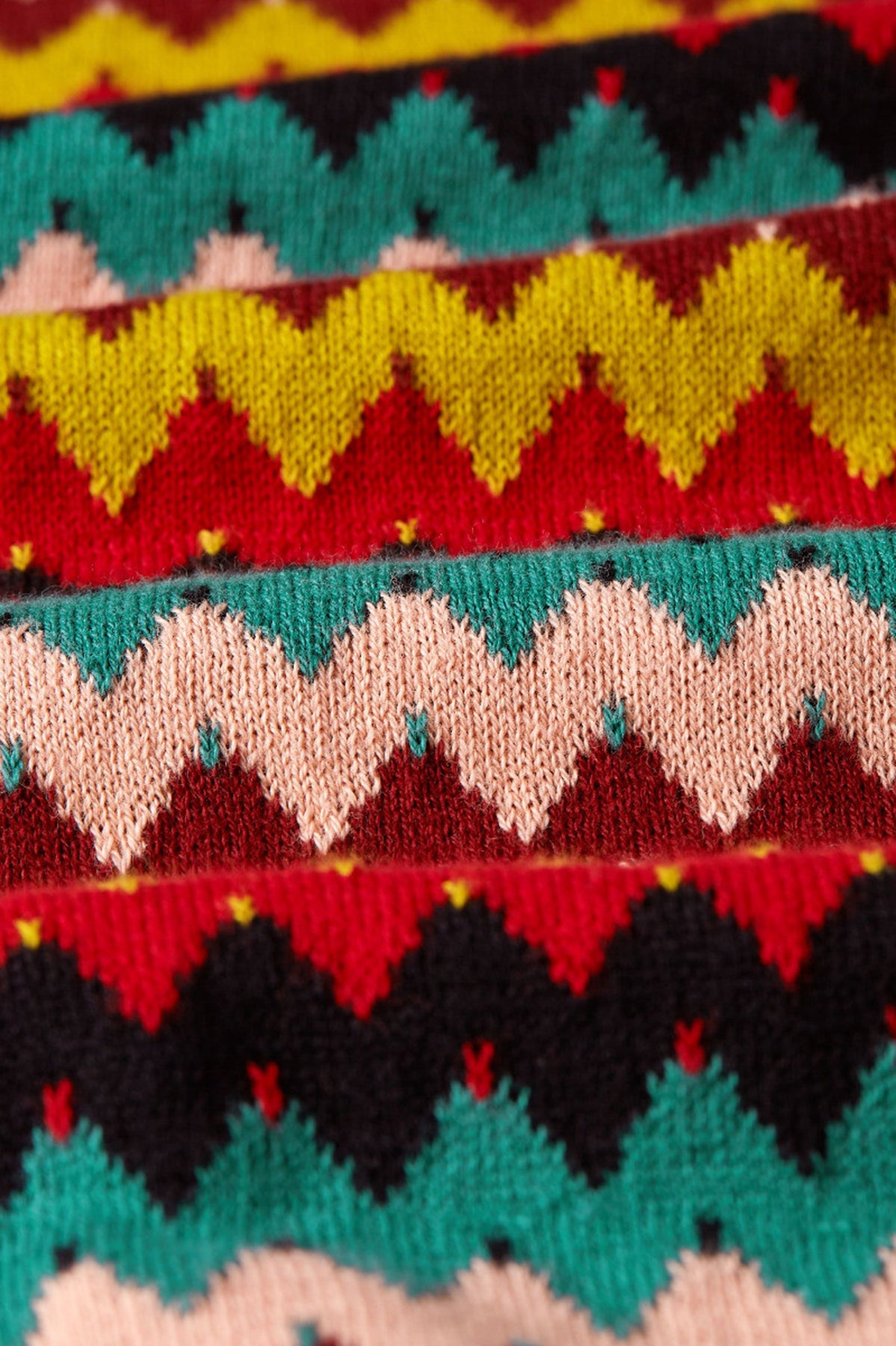 King_Louie_BELLA_KNIT_VENETO_Vintage_ZICK-ZACK_Lochmuster_Langarm_PULLOVER_Oberteil_killer_kirsche_3