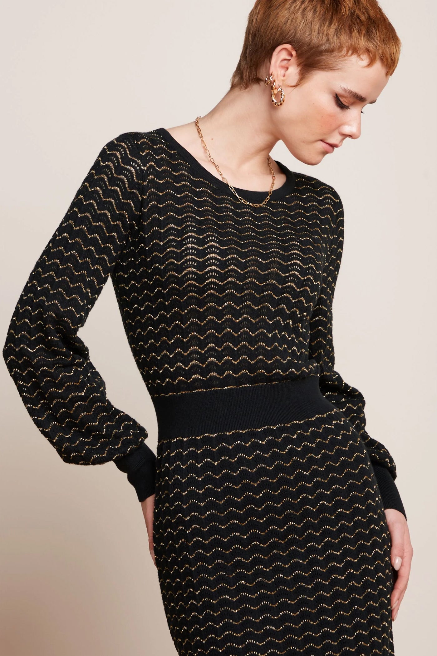 King_Louie_BELL_PACIFIC_Vintage_Glitzer_Langarm_PENCIL_DRESS_Strickkleid_-_Schwarz-2