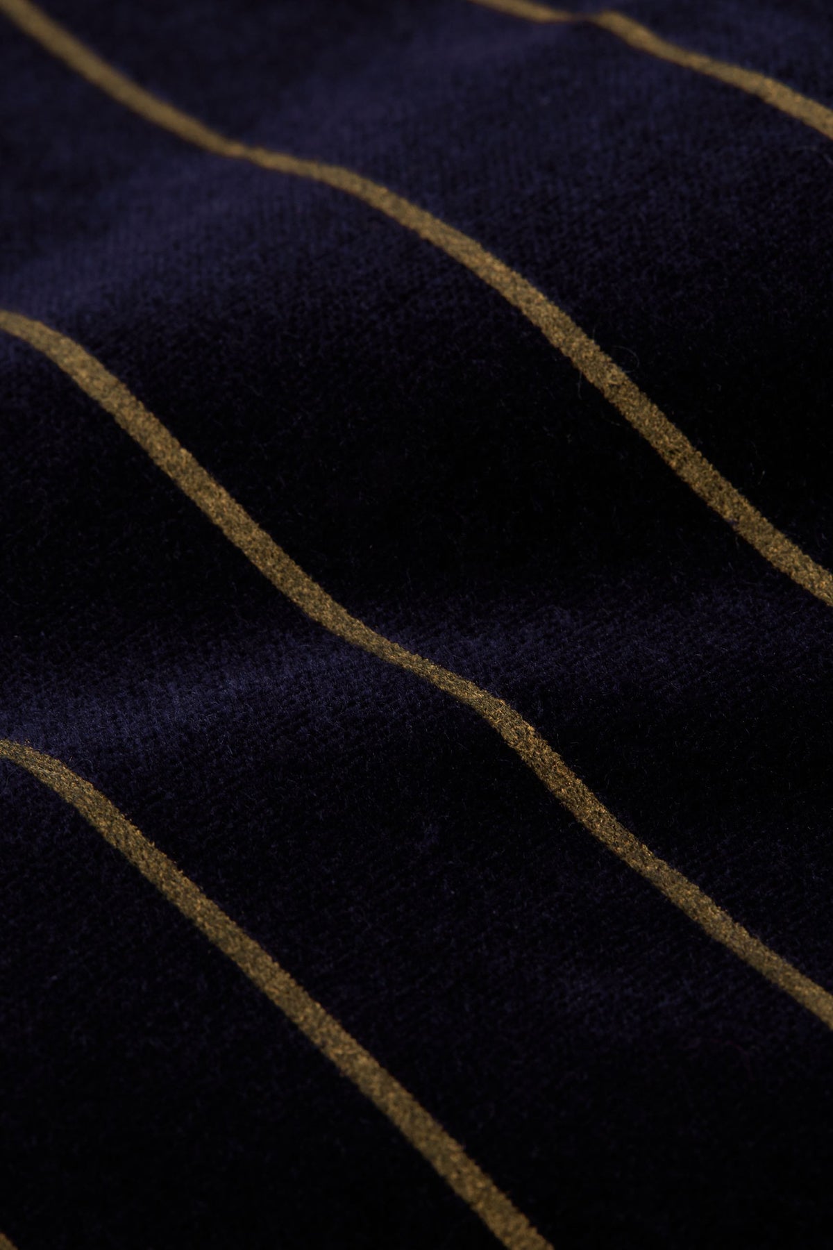 King_Louie_BIANCA_PINSTRIPE_Retro_VNECK_Nadelstreifen_Gilet_WESTE_Waistcoat-5KB05ZO5vnWyGr