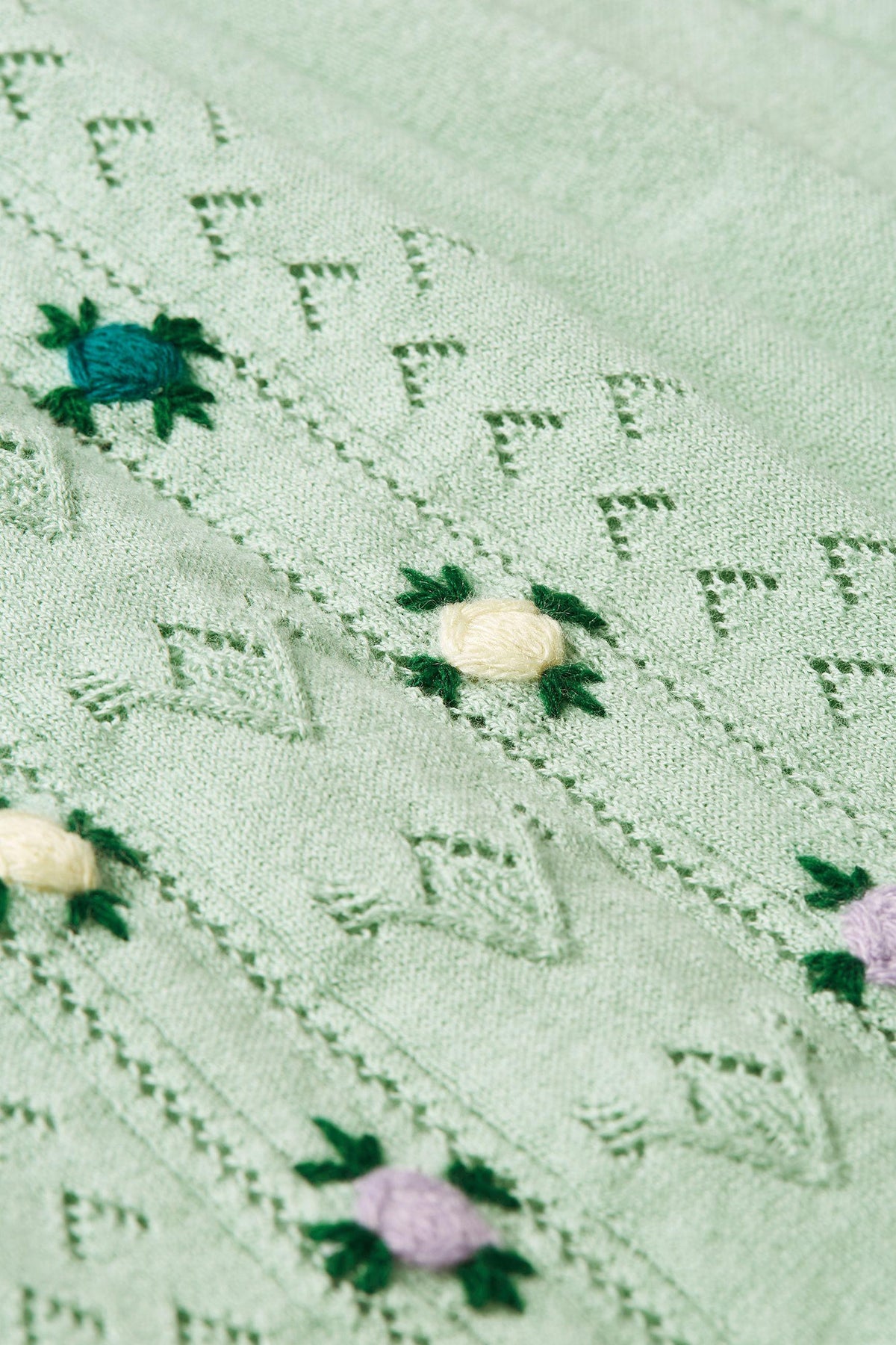 King_Louie_BOATNECK_ORCHID_Lochmuster_FLORAL_Kurzarm_FEINSTRICK_SHIRT_Oberteil_Killer_Kirsche-4BnNNKd7ouZEWB