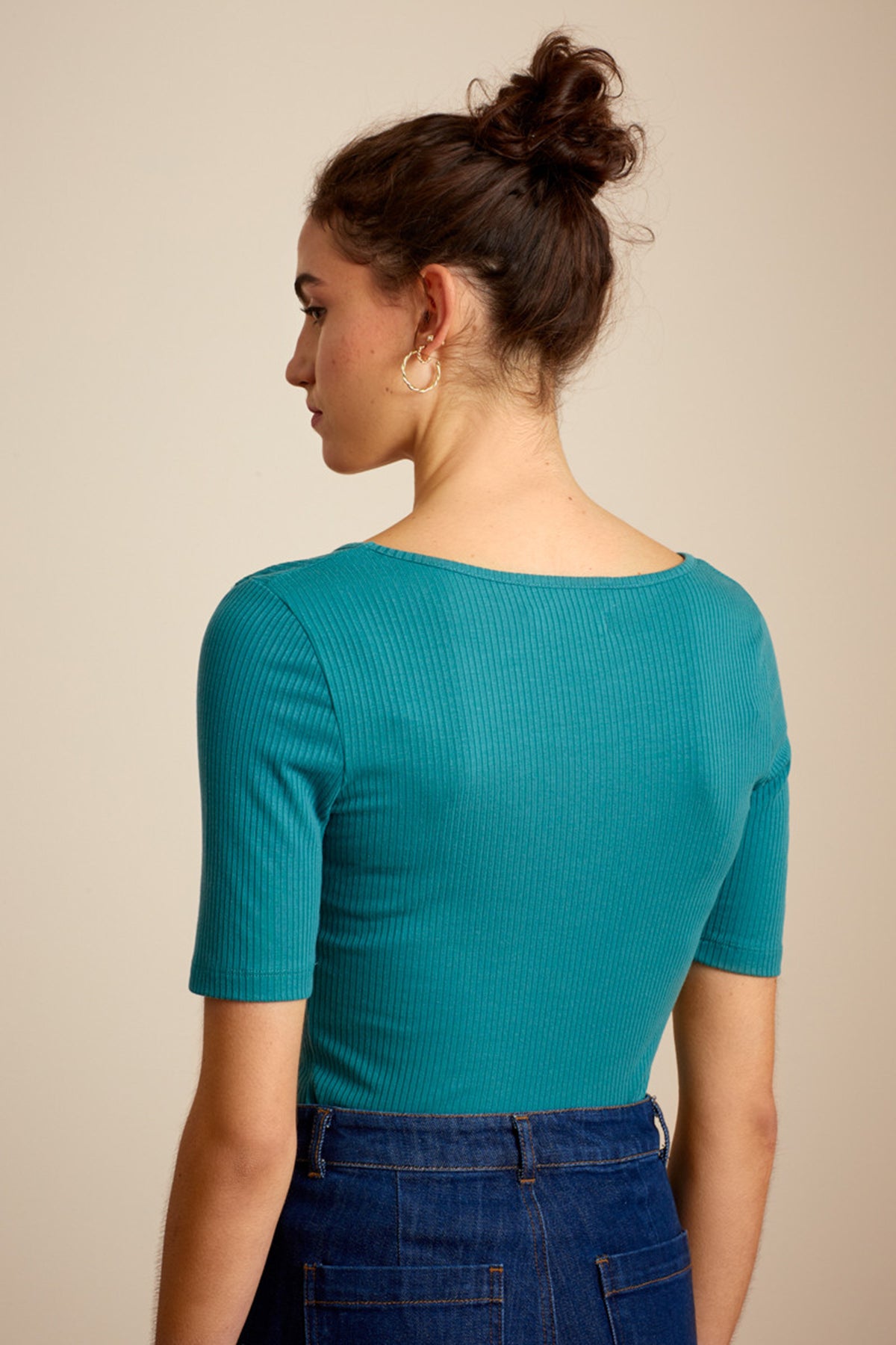 King_Louie_CARICE_Retro_BASIC_Rippstrick_RIB_Kurzarm_SHIRT_Oberteil_Deep_Teal_Killer_Kirsche-3v54VPuuqE1lbo