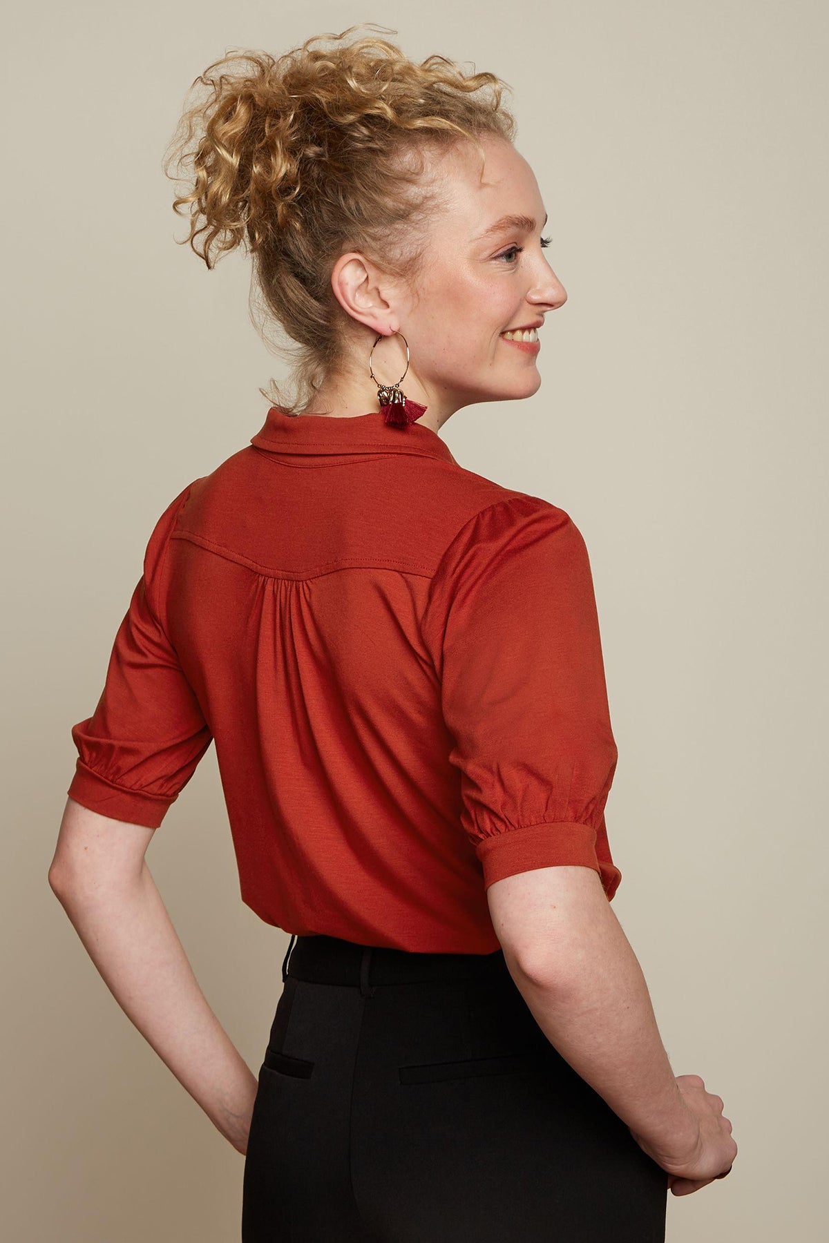 King_Louie_CARINA_Vintage__Uni_Halbarm_BLUSE_Oberteil_Blouse_-_Sienna_Red_killer_kirsche_2