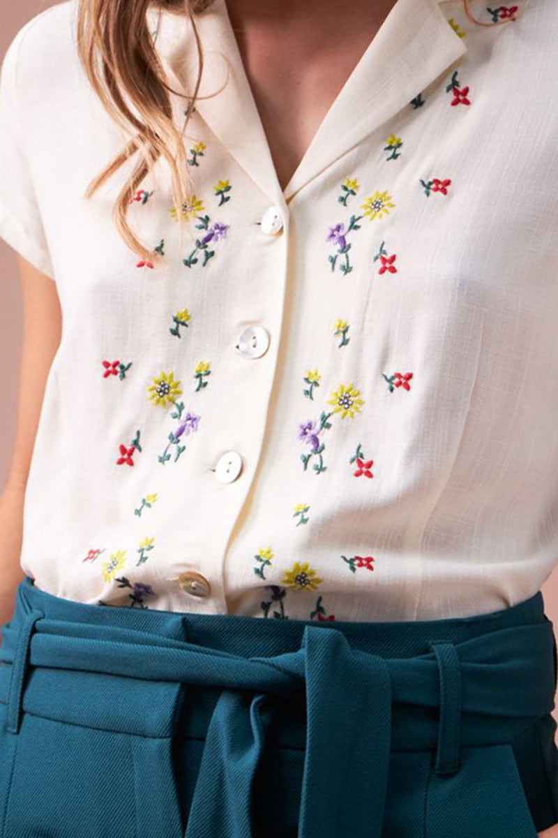 King_Louie_DAISY_SEVILLA_Vintage_FLORAL_Embroidery_Kurzarm_BLOUSE_Bluse-3