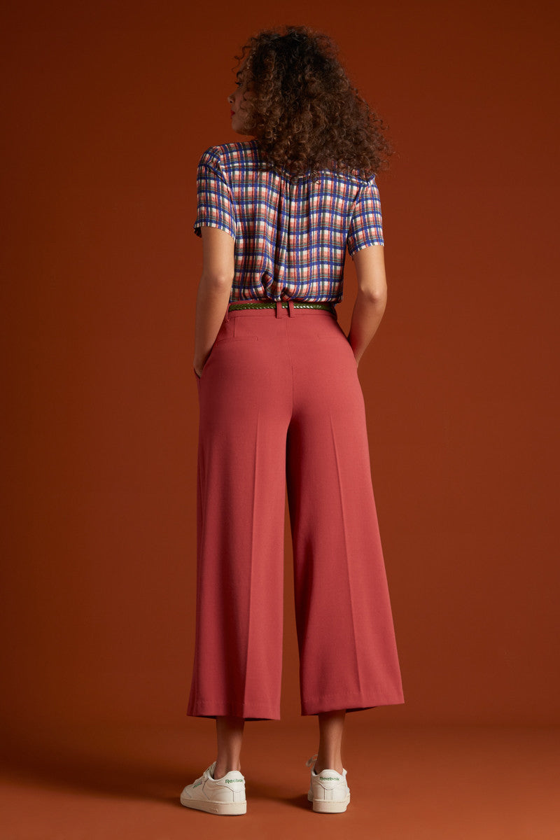 King_Louie_Delia_Blouse_Carillo_Vintage_Karo_Print_Hibiskus_Kurzarm_BLOUSE_Bluse_killer_kirsche_4