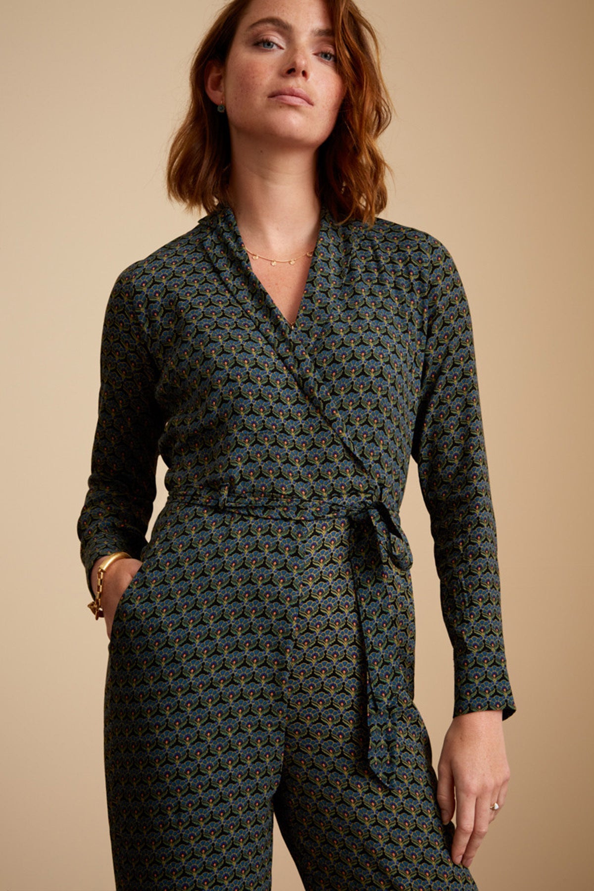 King_Louie_Doris_Jumpsuit_Muffin_Vintage_RODEO_Straight_Fit_BUTTONED_JUMPSUIT_Overall_Navy_killer_kirsche_4