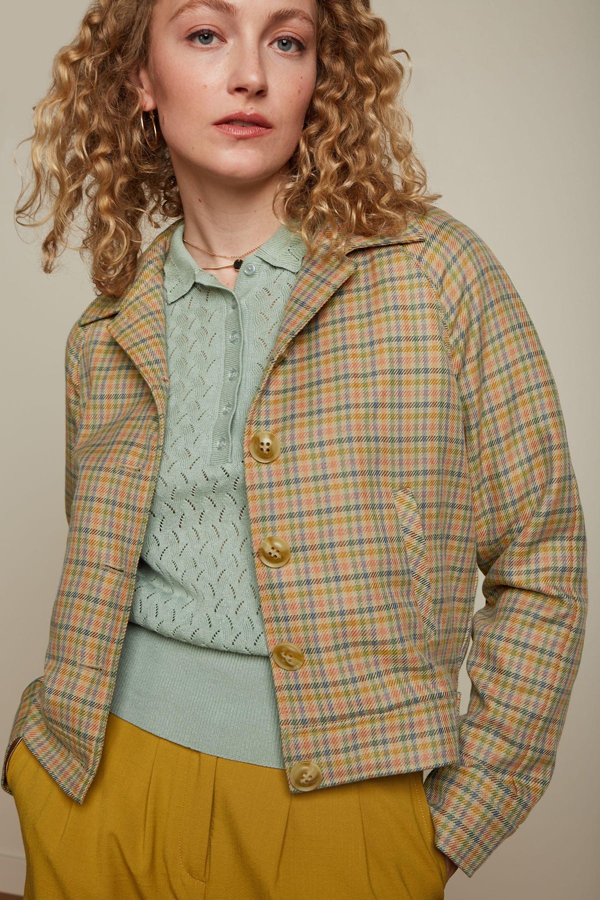 King_Louie_ELLA_SIREN_CHECK_Retro_PEPITA_Knoepfe_Karomuster_BASEBALL_JACKET_Killer_Kirsche-3DfXNy5LBIhxQC