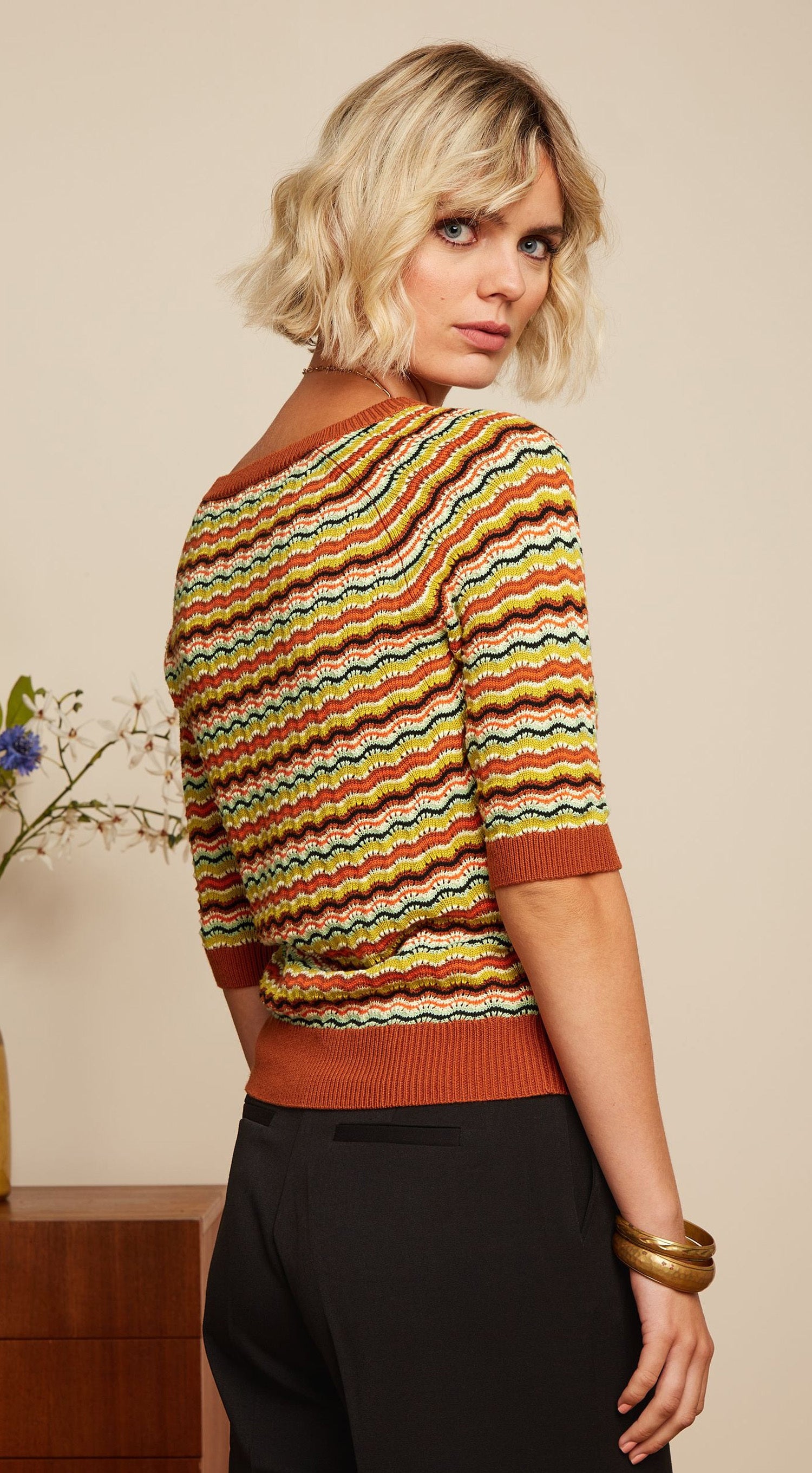 King_Louie_FAYE_SURFBIRD_Vintage_AJOUR_Lochmuster_Kurzarm_STRICK_SHIRT__Umbre-1