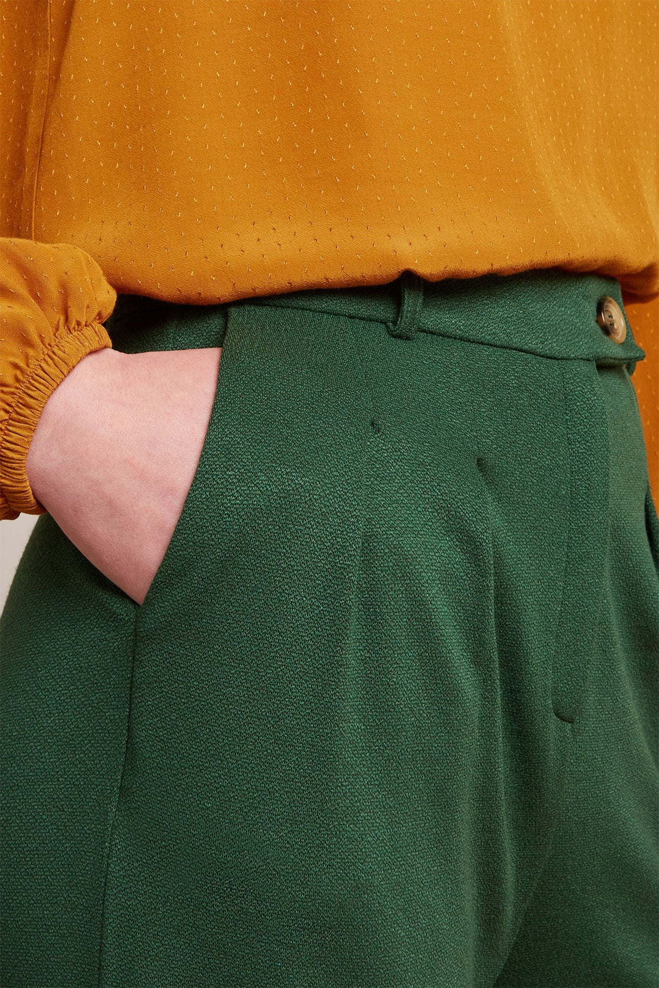 King_Louie_FINTAN_MILANO_Retro_CREPE_High_Waist_MARLENE_PANTS_Hose_-_Forest_Green-2