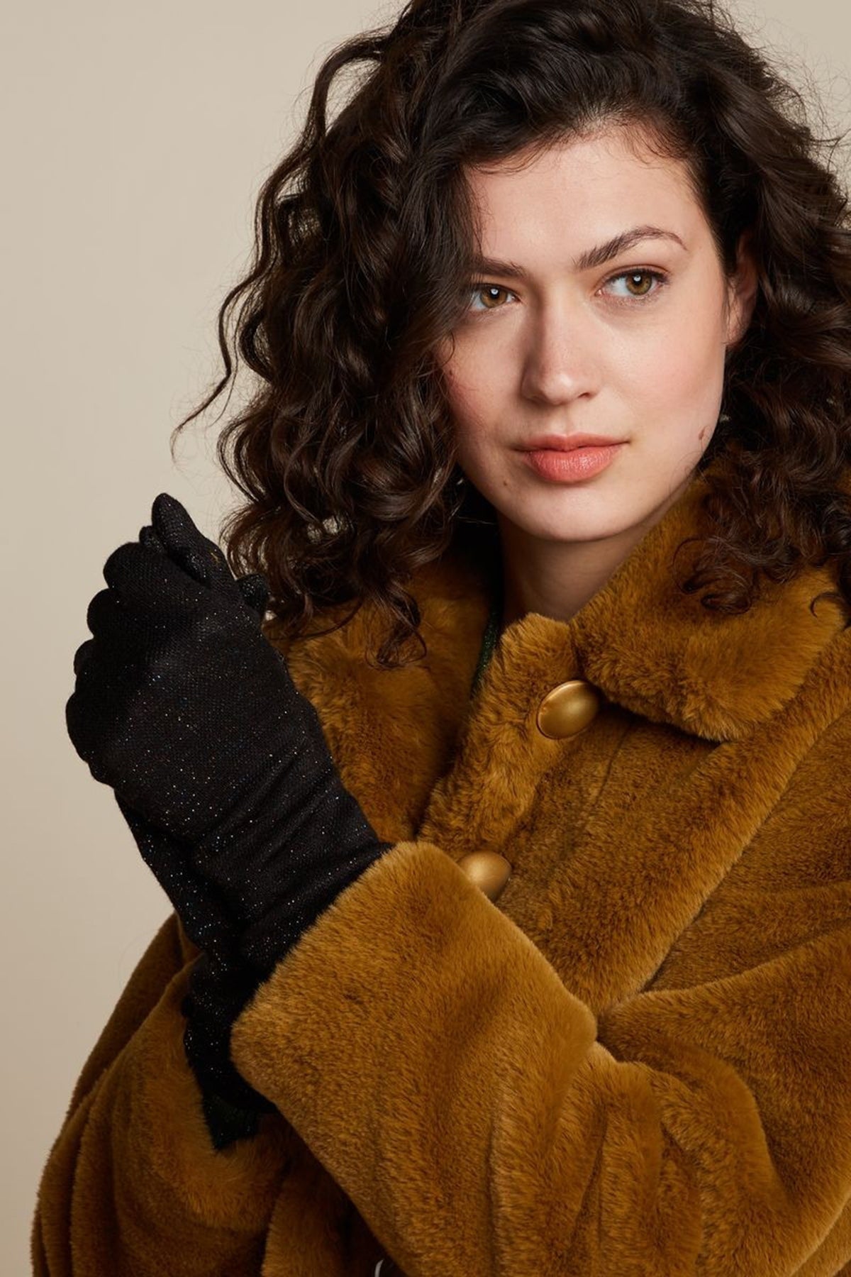 King_Louie_GLOVE_DISCO_Glitter_GLITZER_Lange_Feinstrick_Handschuhe_Schwarz_Killer_Kirsche-2